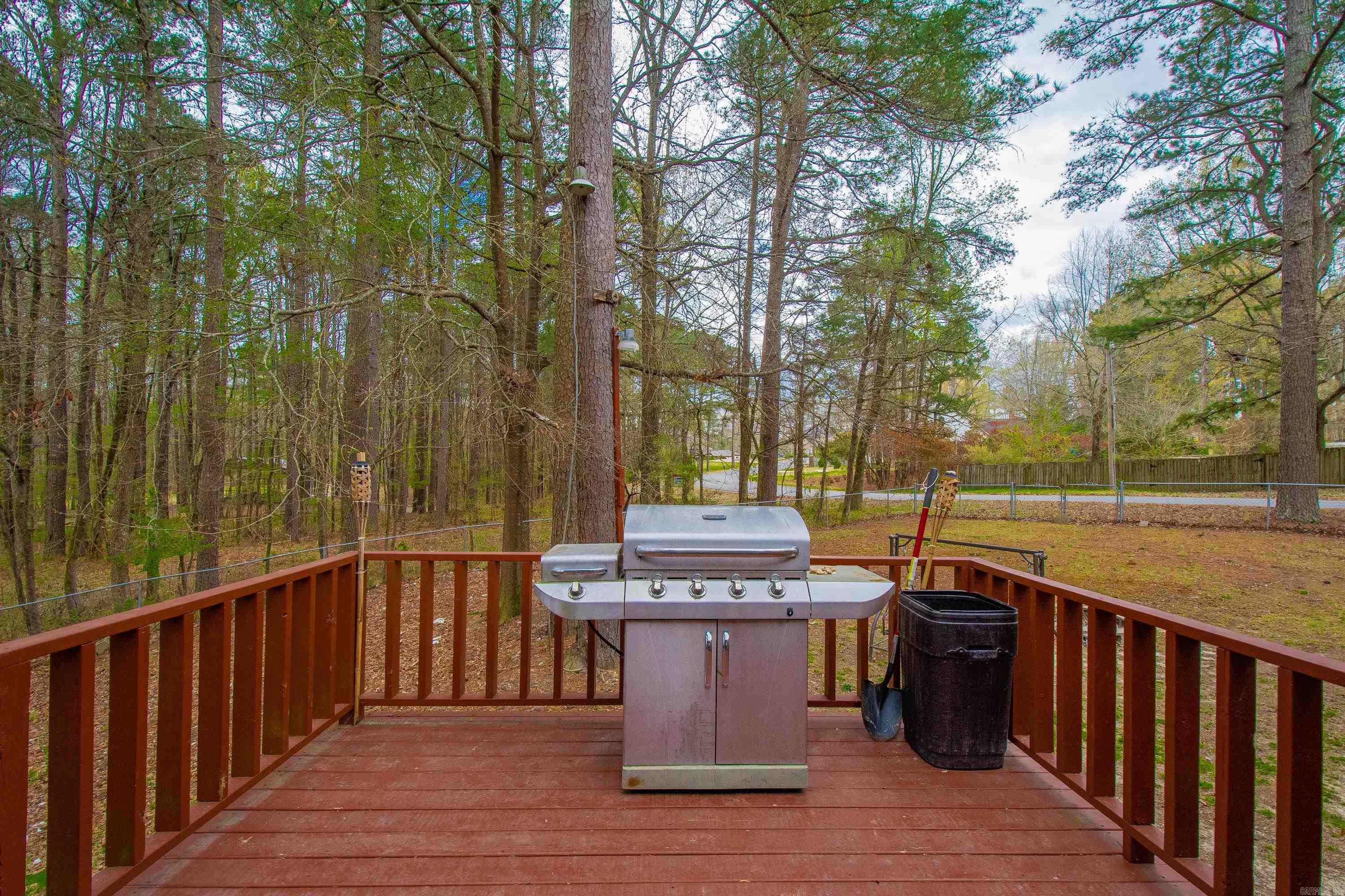EASTWOOD - Residential