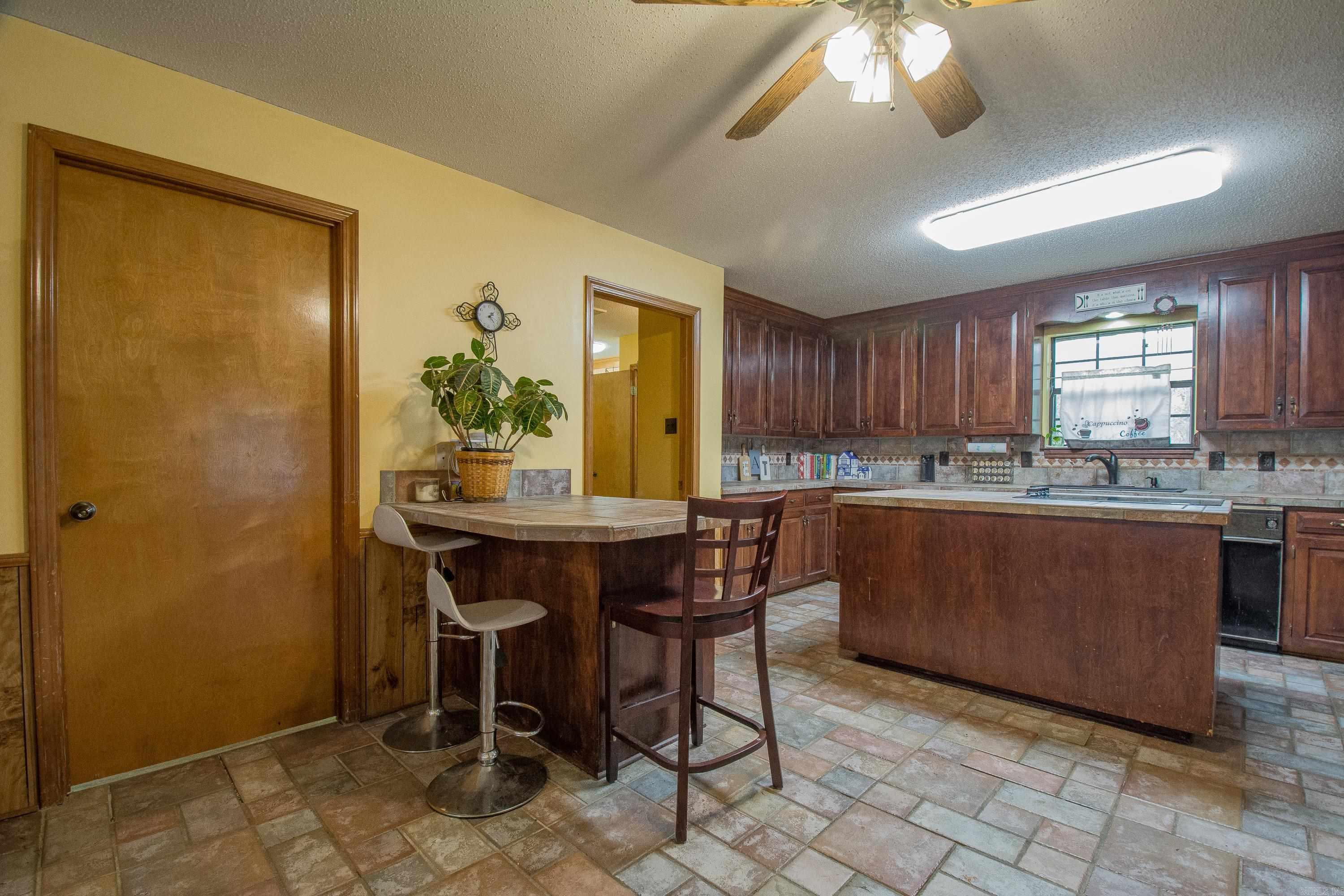EASTWOOD - Residential