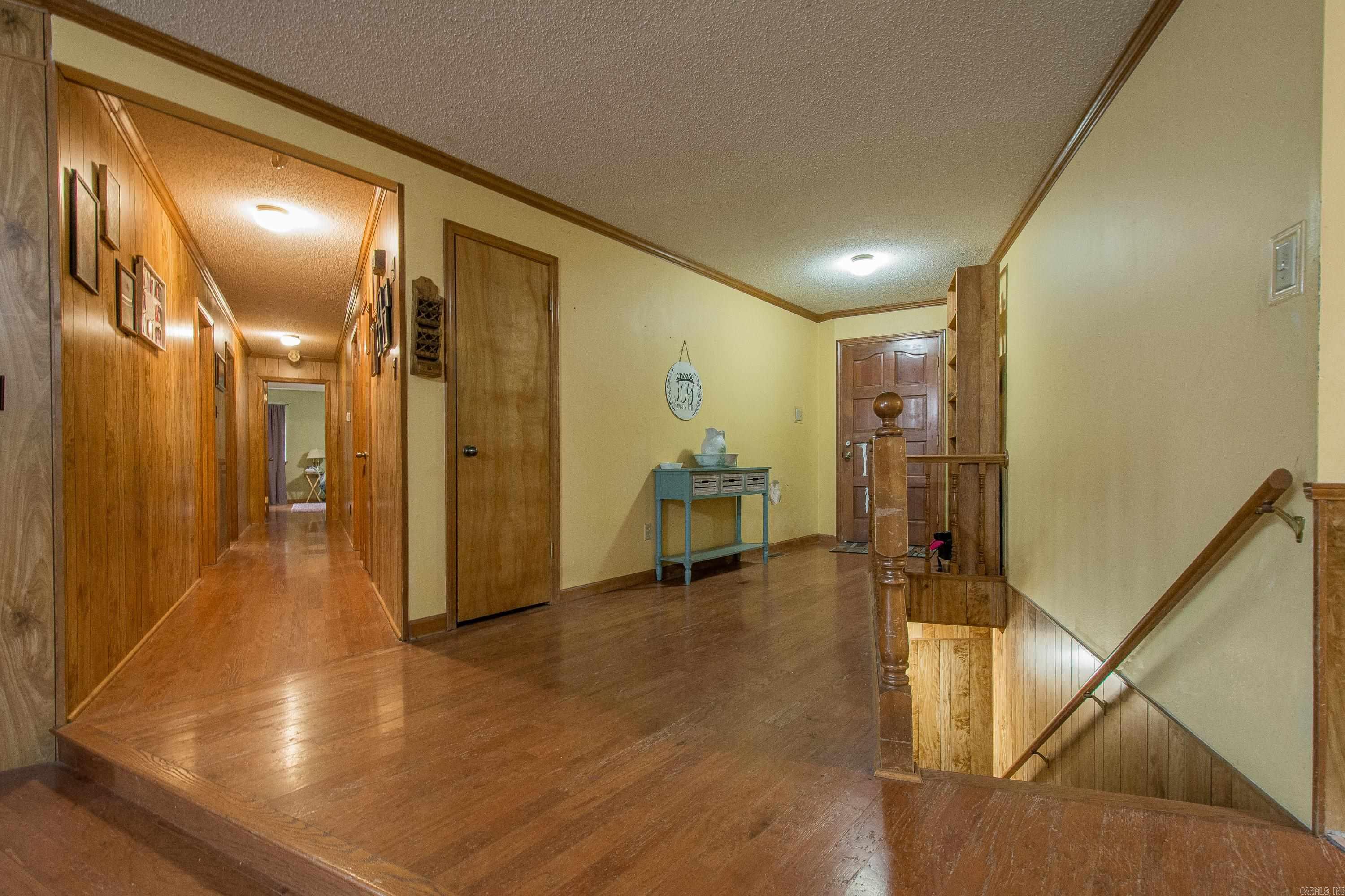 EASTWOOD - Residential