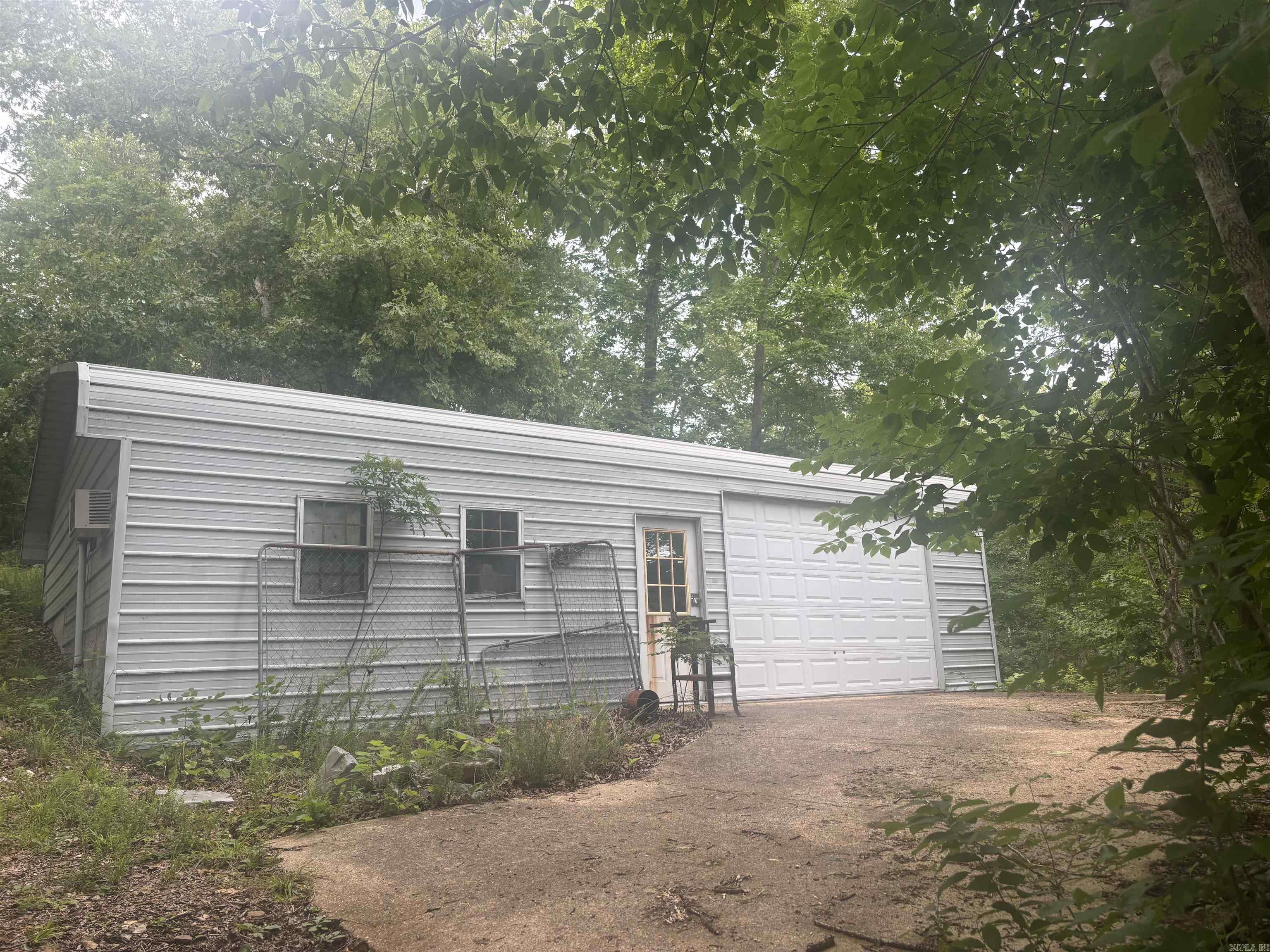 Metes & Bounds - Residential