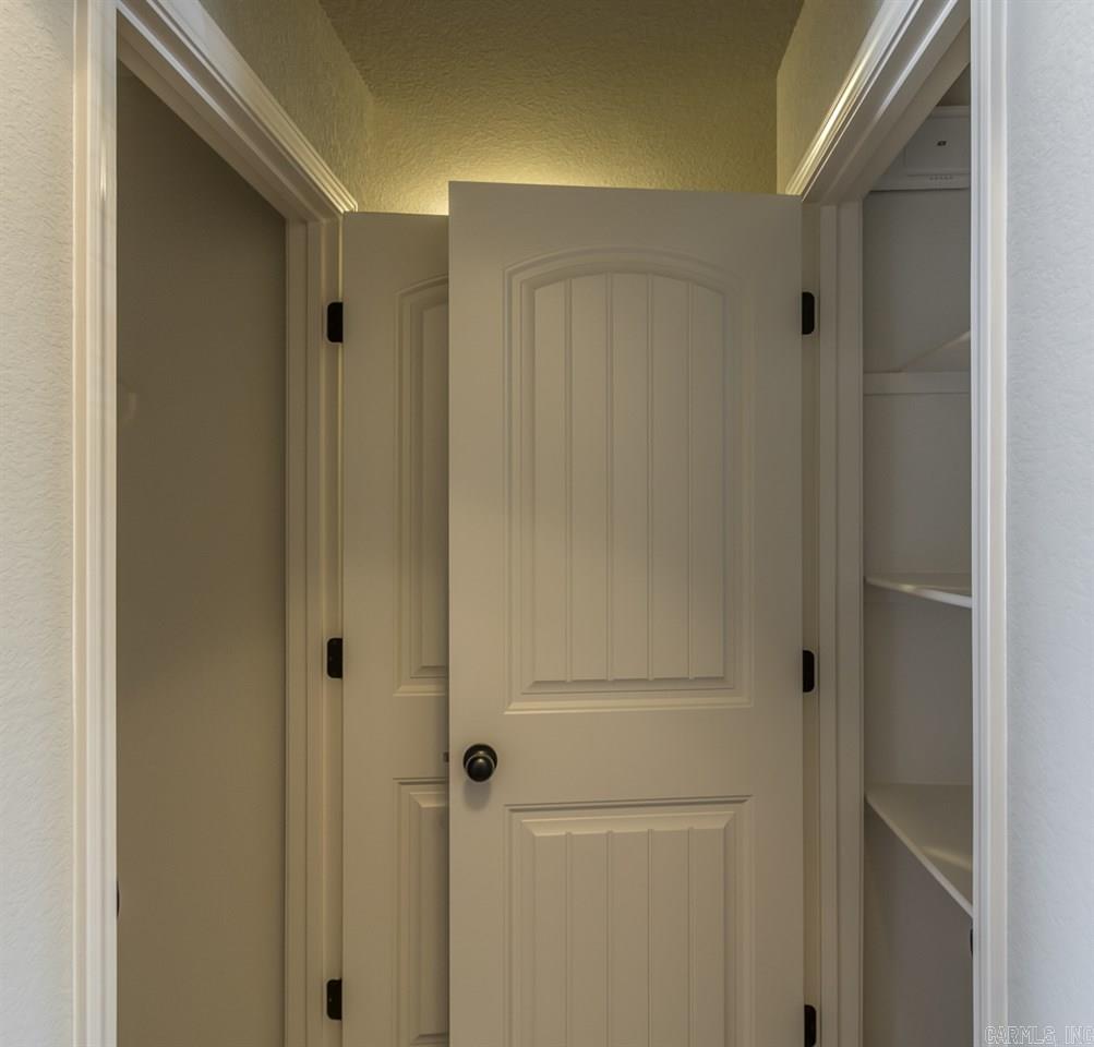 STONEHENGE PLACE - Residential