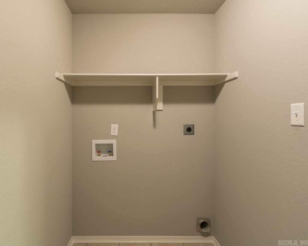 STONEHENGE PLACE - Residential