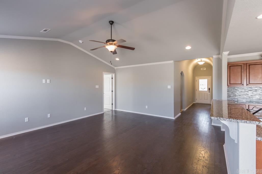 STONEHENGE PLACE - Residential