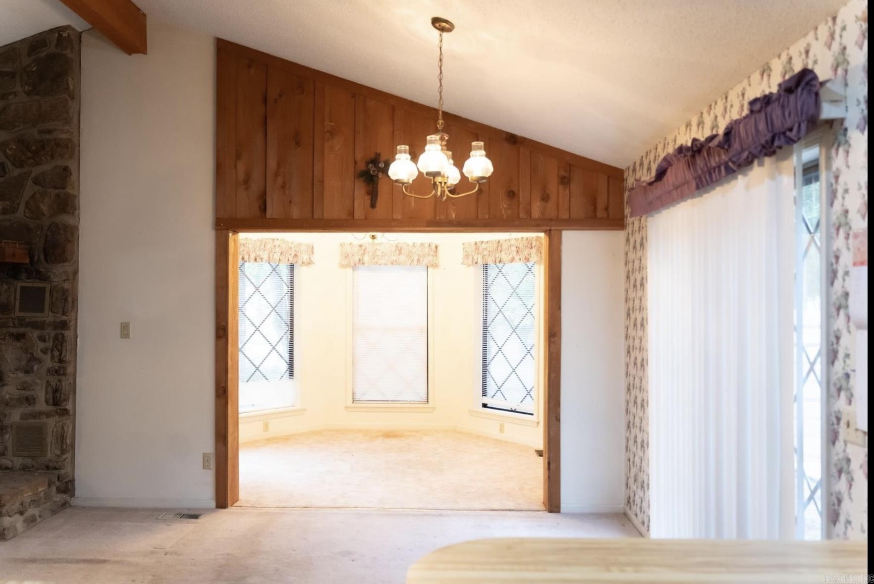 CASTLE RIDGE HEIGHTS - Residential