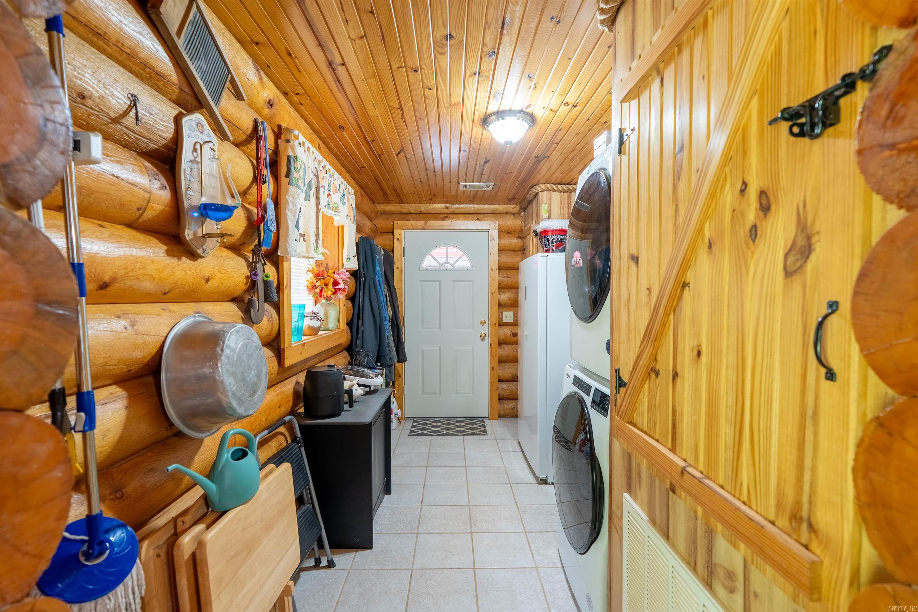 Gold Mine Springs - Residential