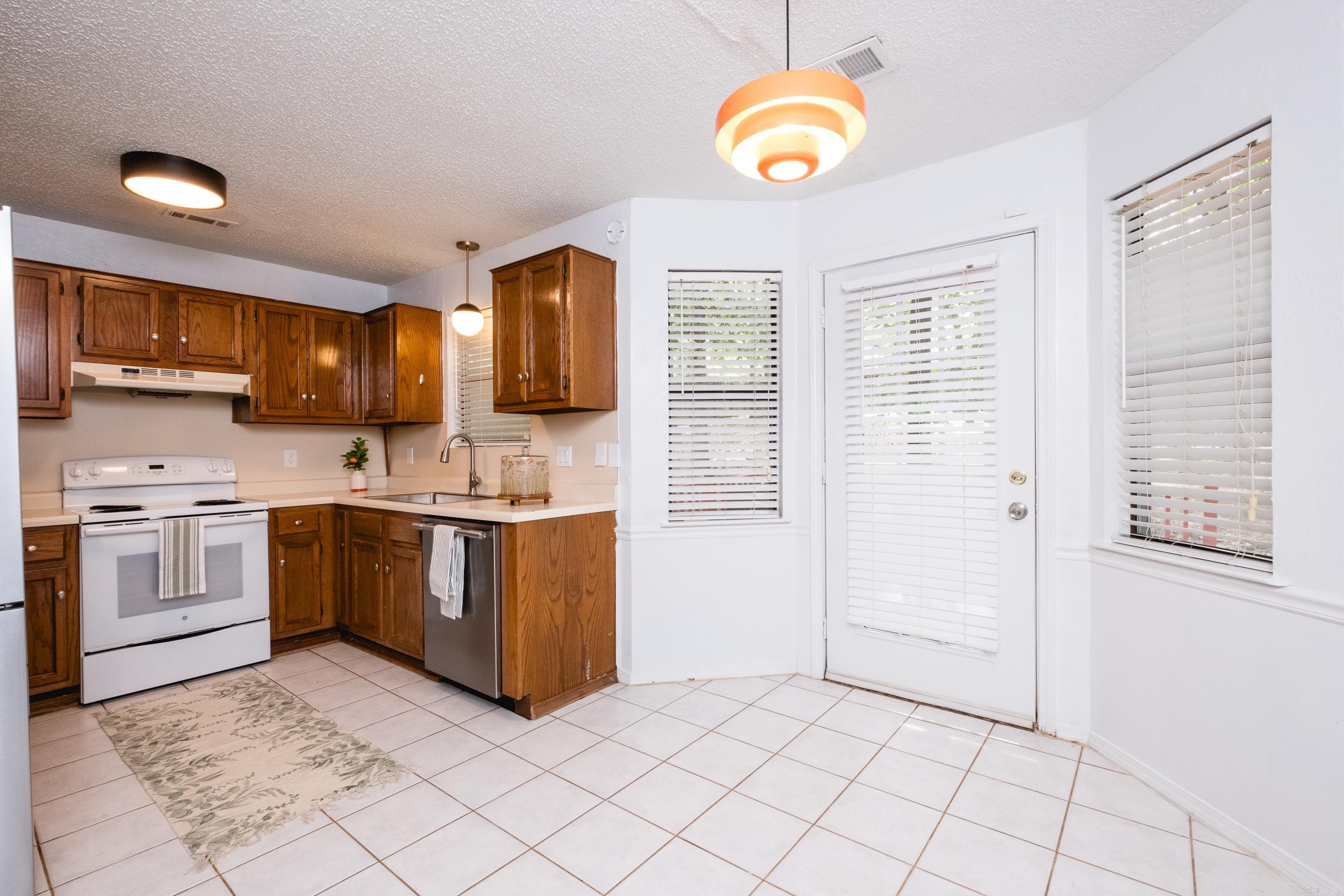 Rolling Oak Phase I - Residential
