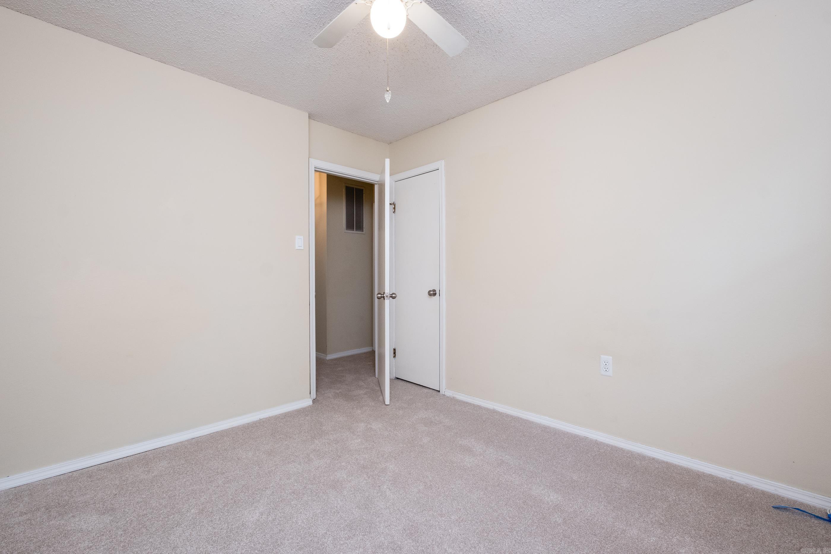 Rolling Oak Phase I - Residential