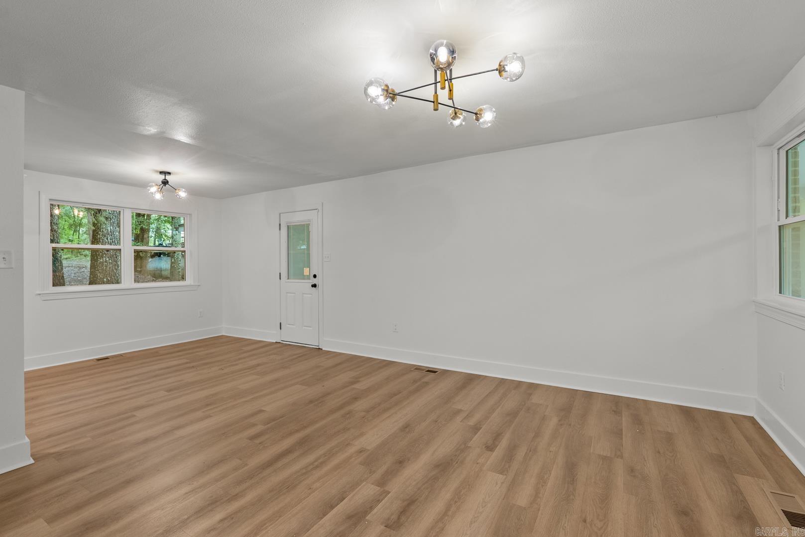 MEUX - Residential