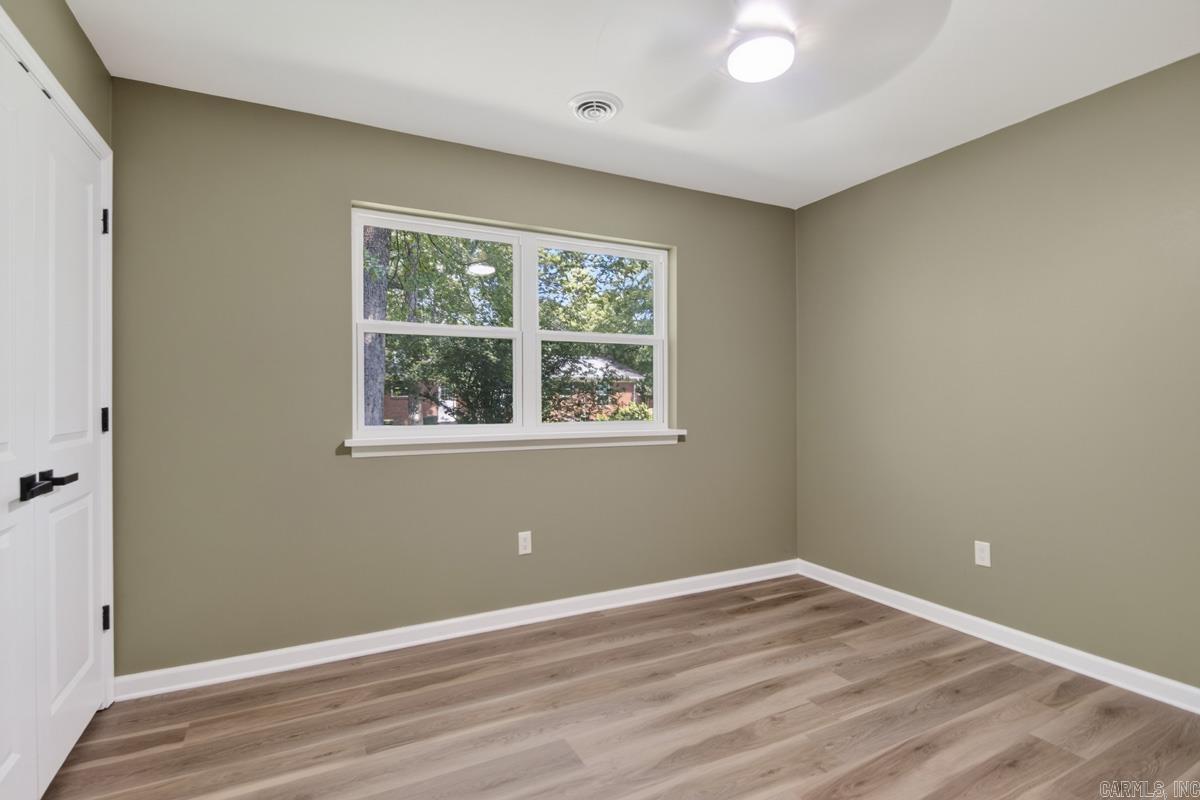 MAYWOOD MANOR - Residential