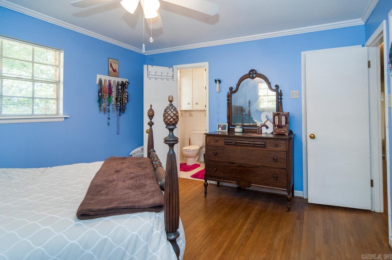Hall Plaza - Residential