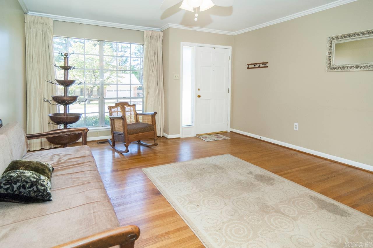 Hall Plaza - Residential