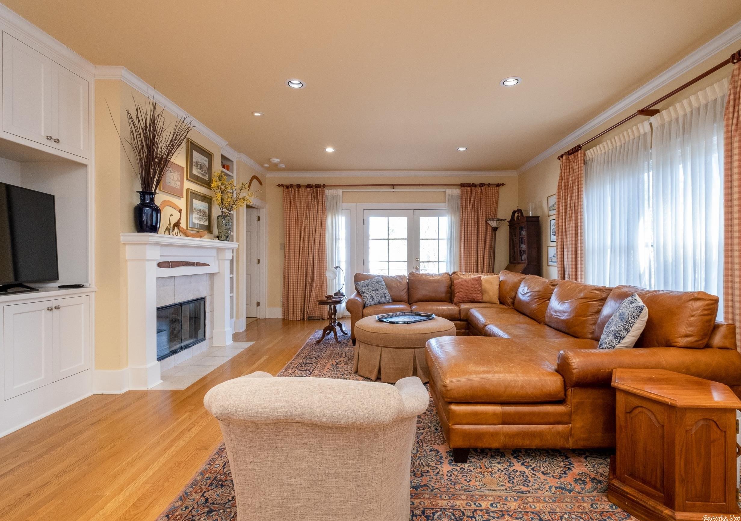MCGEHEE - Residential