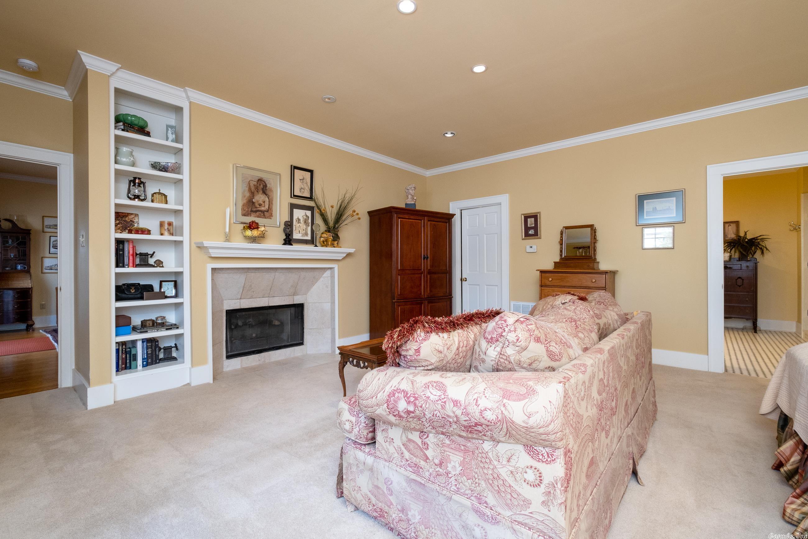 MCGEHEE - Residential