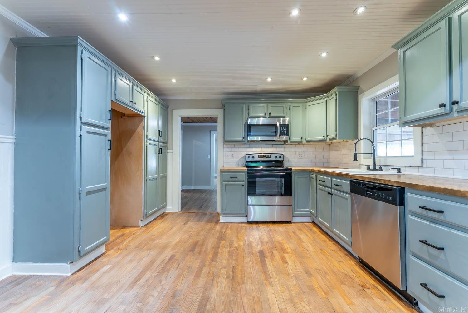 WYCOUGH - Residential