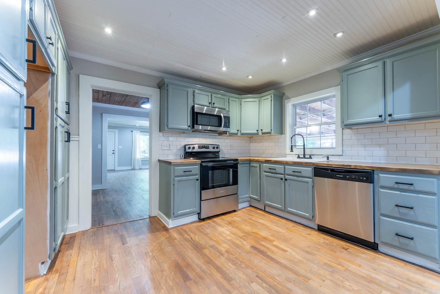 WYCOUGH - Residential