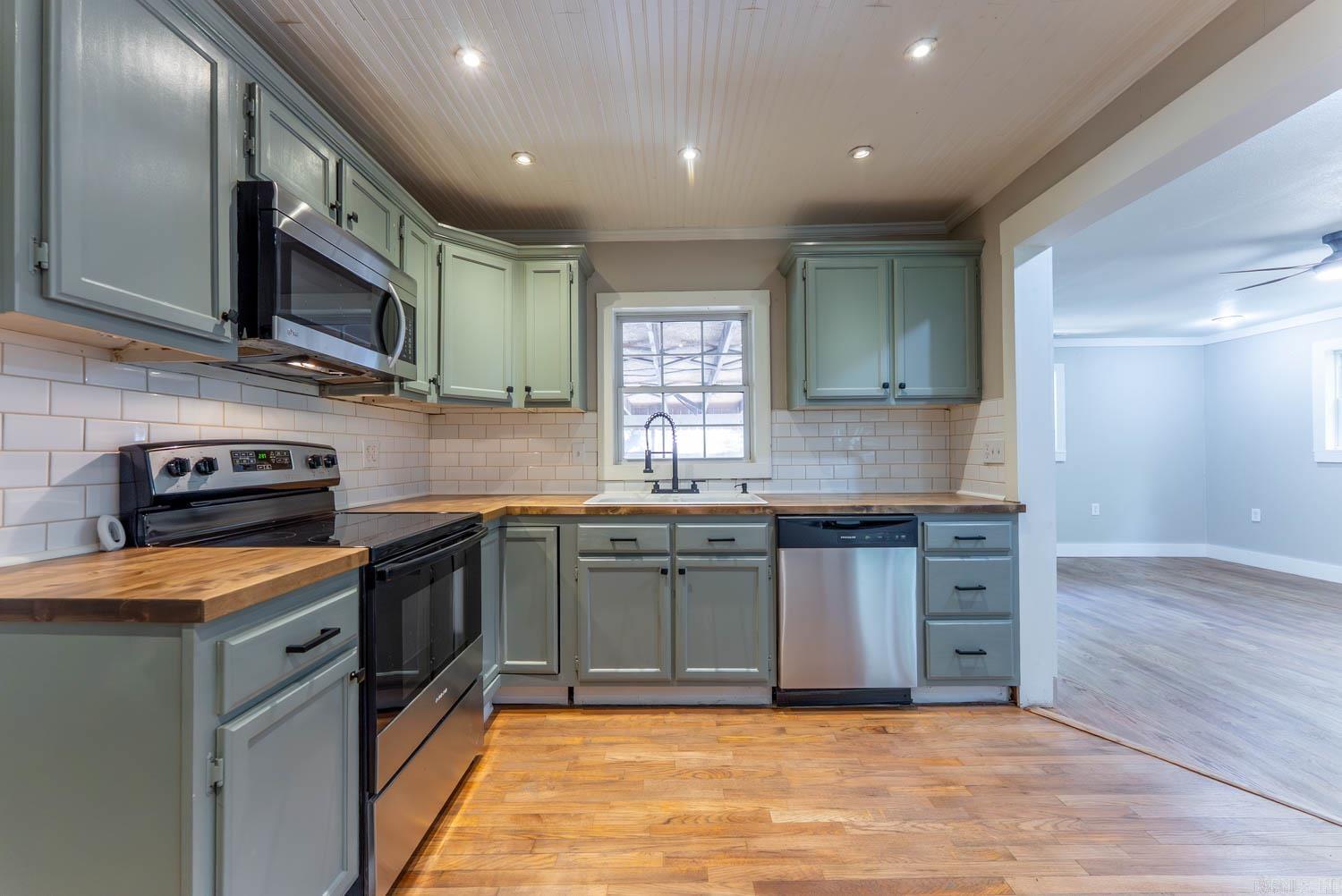 WYCOUGH - Residential
