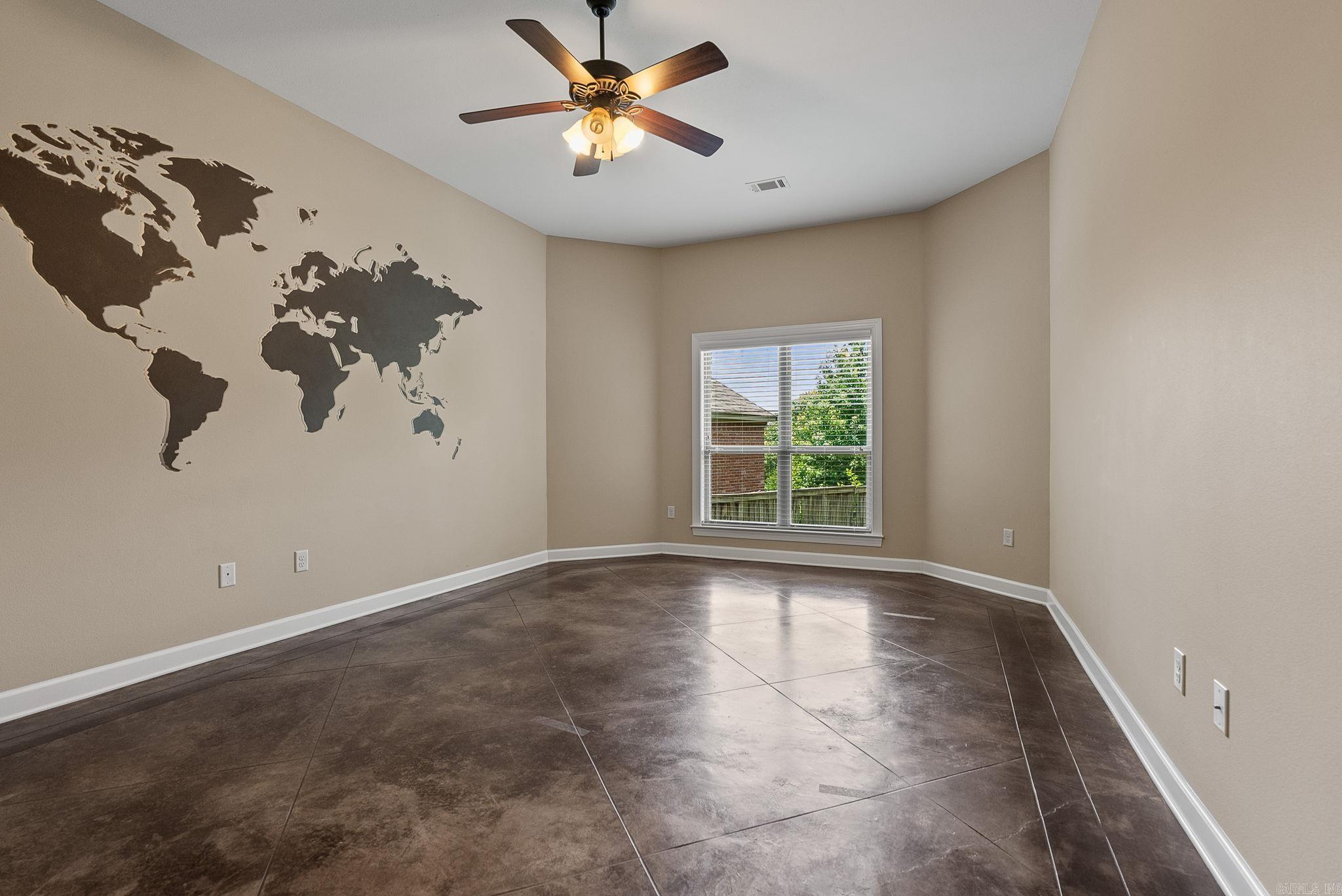 MAJESTIC POINTE - Residential