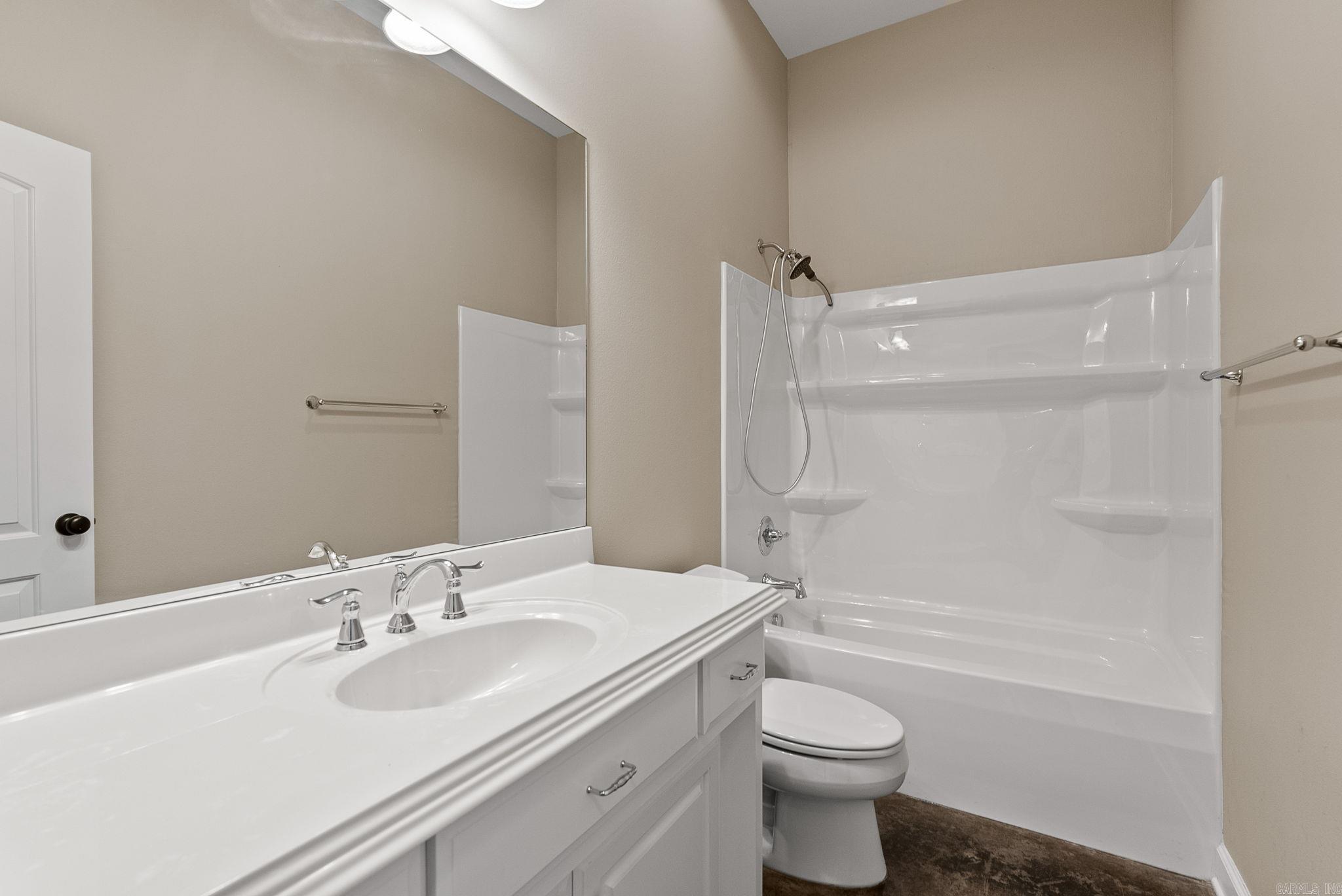 MAJESTIC POINTE - Residential