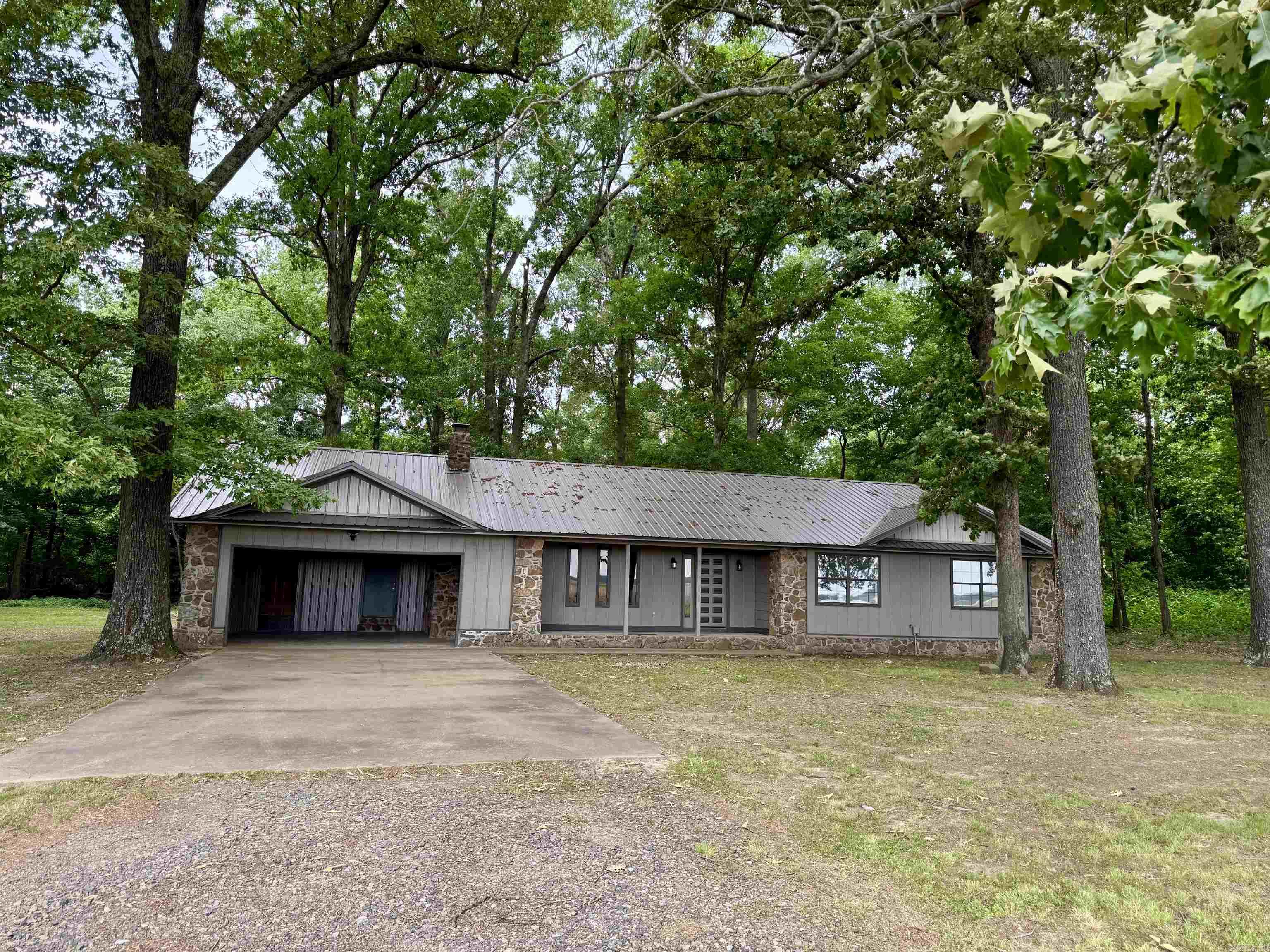 GRIFFITHVILLE ORIGINAL - Residential