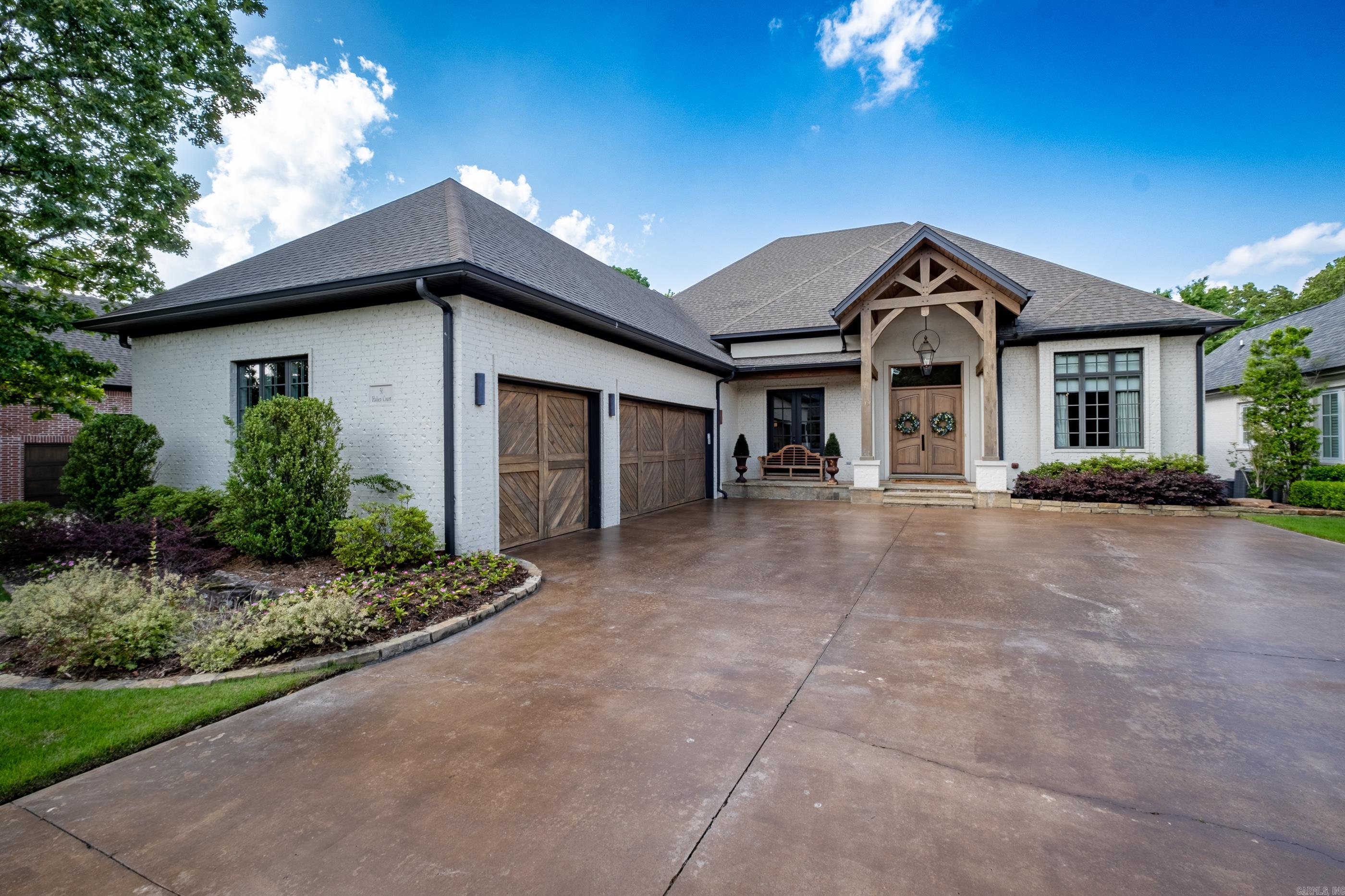 CHENAL VALLEY HALLEN COURT - Residential