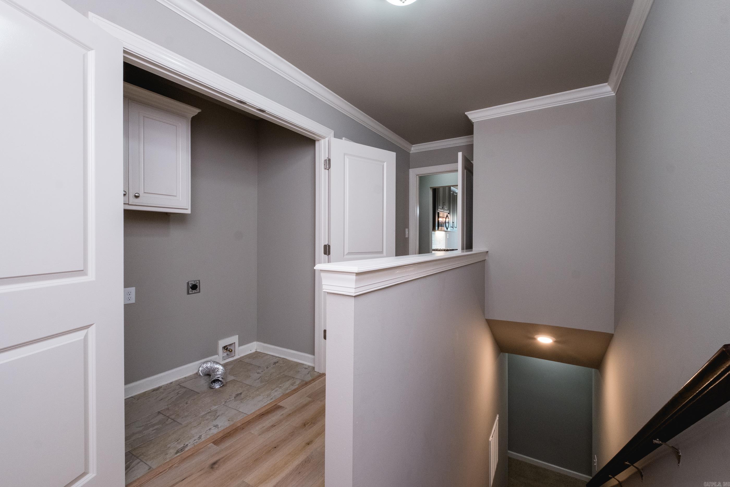 MAJESTIC POINTE - Residential