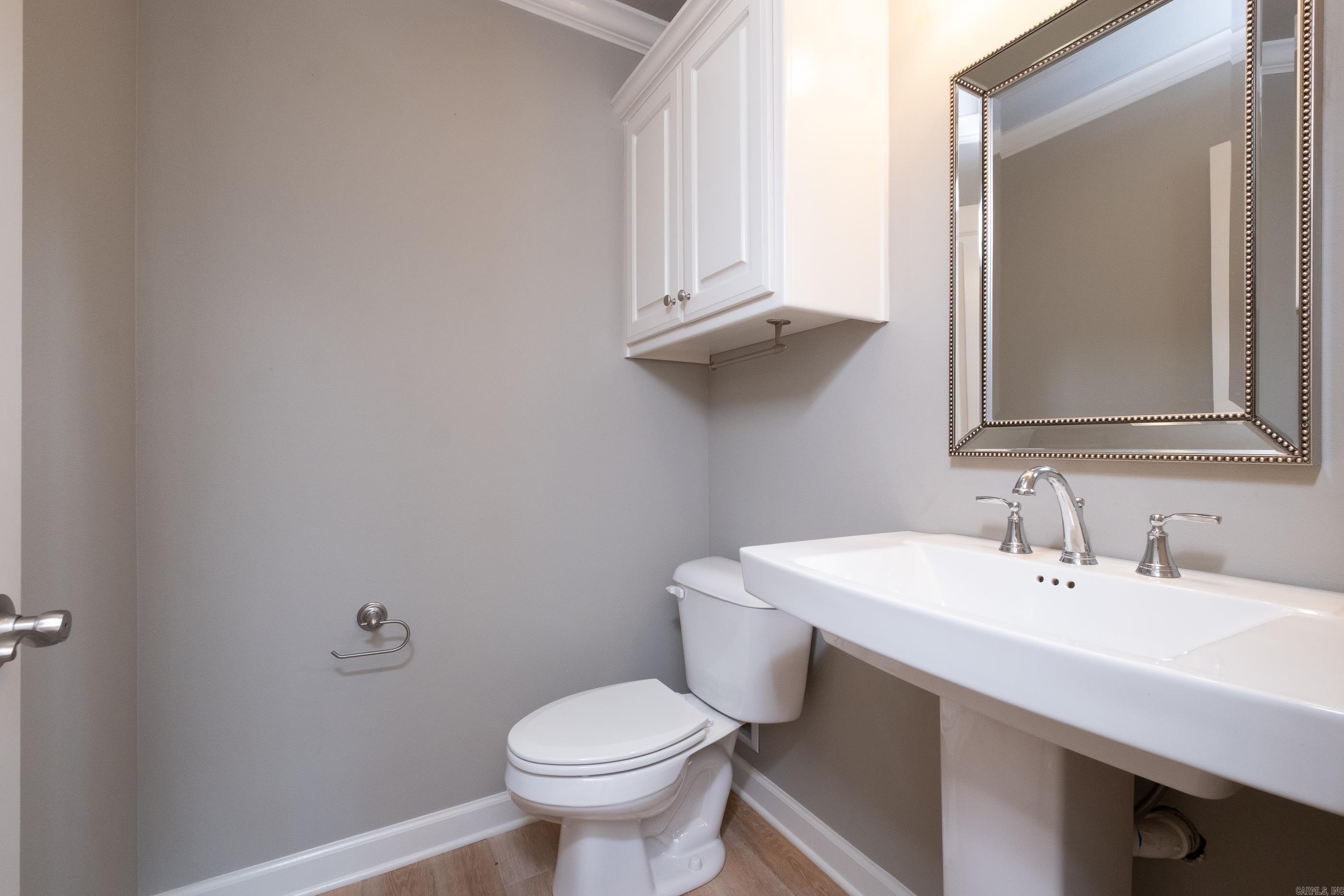 MAJESTIC POINTE - Residential