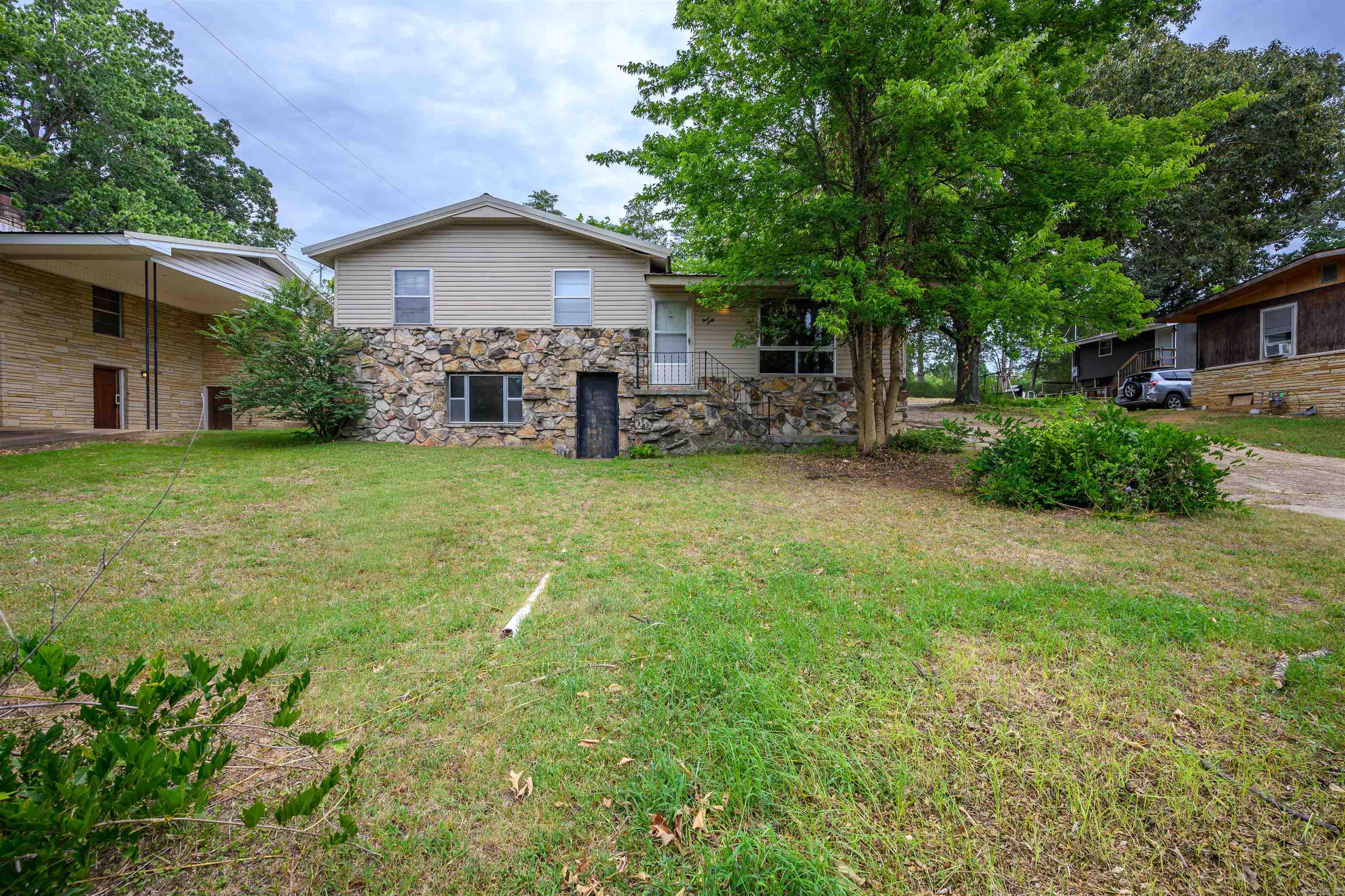 Welcome to the market! This 3-bedroom, 1.5-bath home offers over 1,700 square feet of living space, providing plenty of room for family and everyday living. The home features a covered carport and offers endless potential for a buyer looking to add their own personal touches. Whether you’re searching for your next home or an investment opportunity, this property is worth a look. Having been used as a rental until recently, it could also make an excellent addition to an investment portfolio. Schedule your showing today!