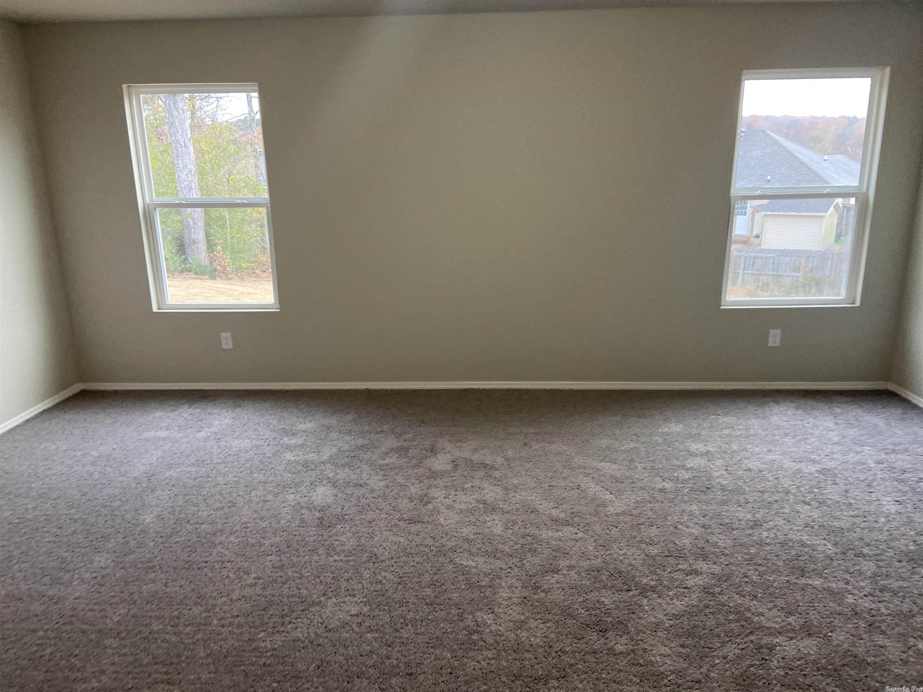 HILLDALE CROSSING - Residential