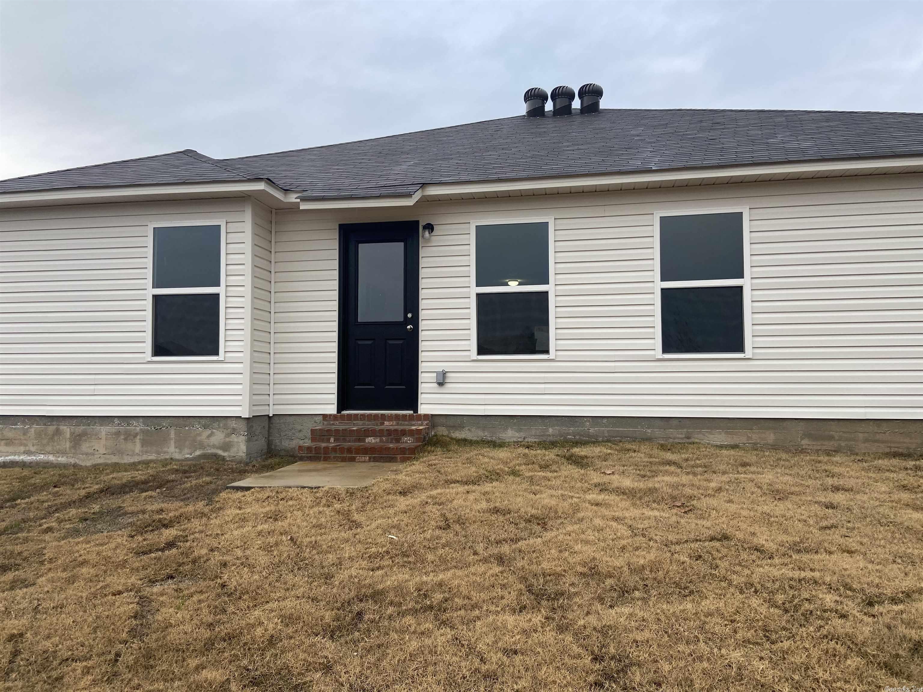 HILLDALE CROSSING - Residential
