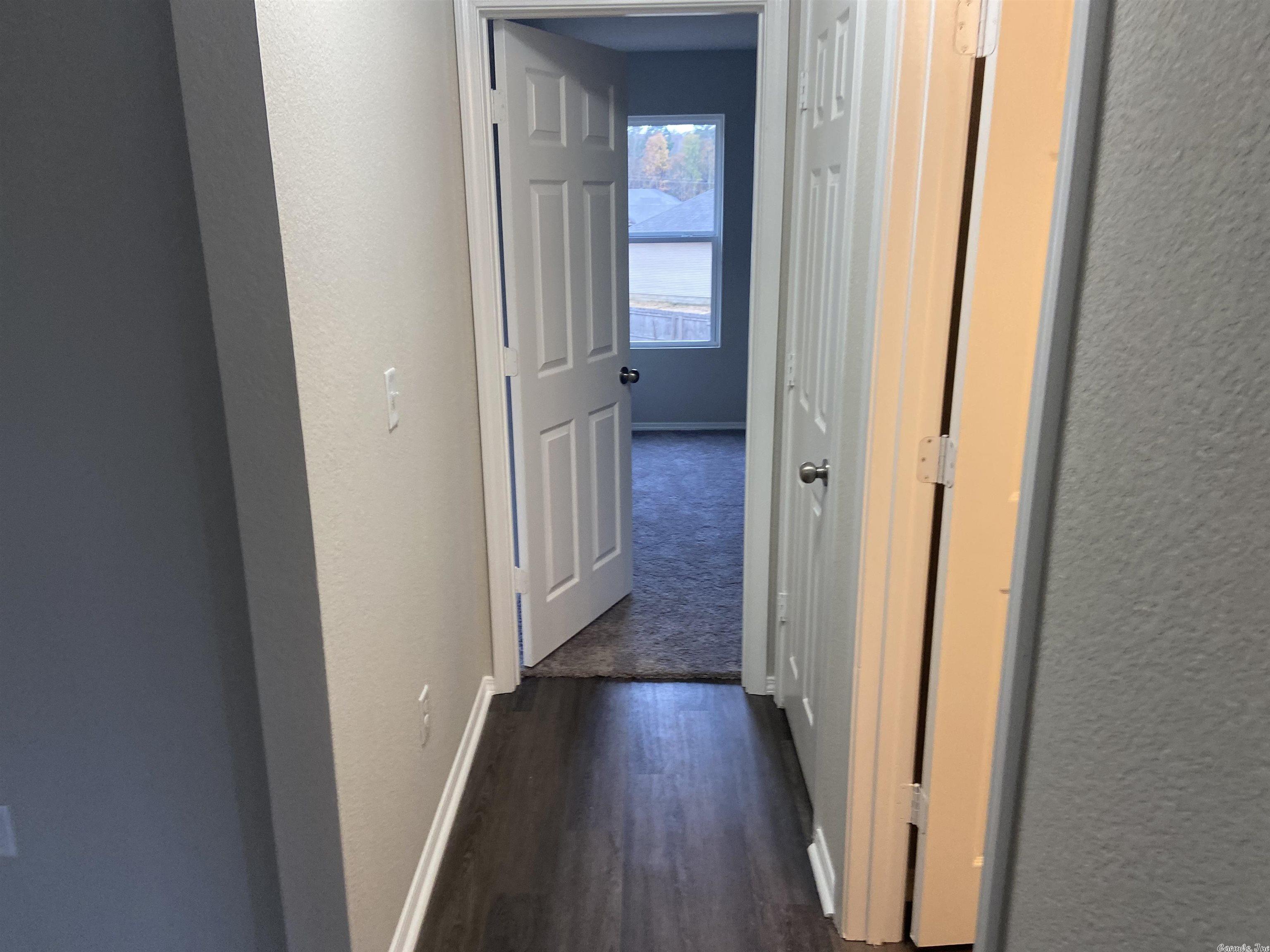 HILLDALE CROSSING - Residential