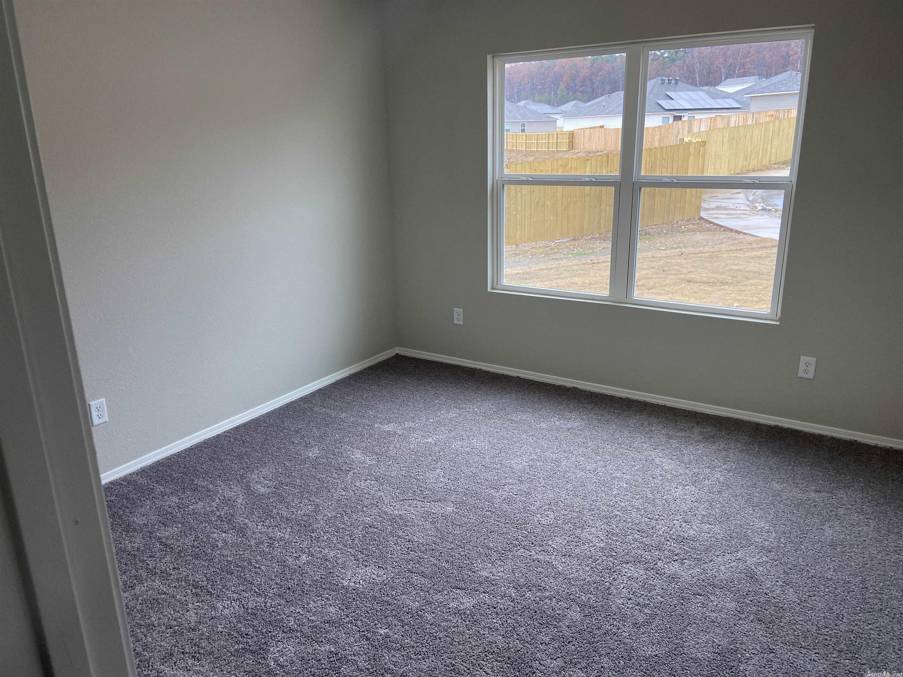 HILLDALE CROSSING - Residential