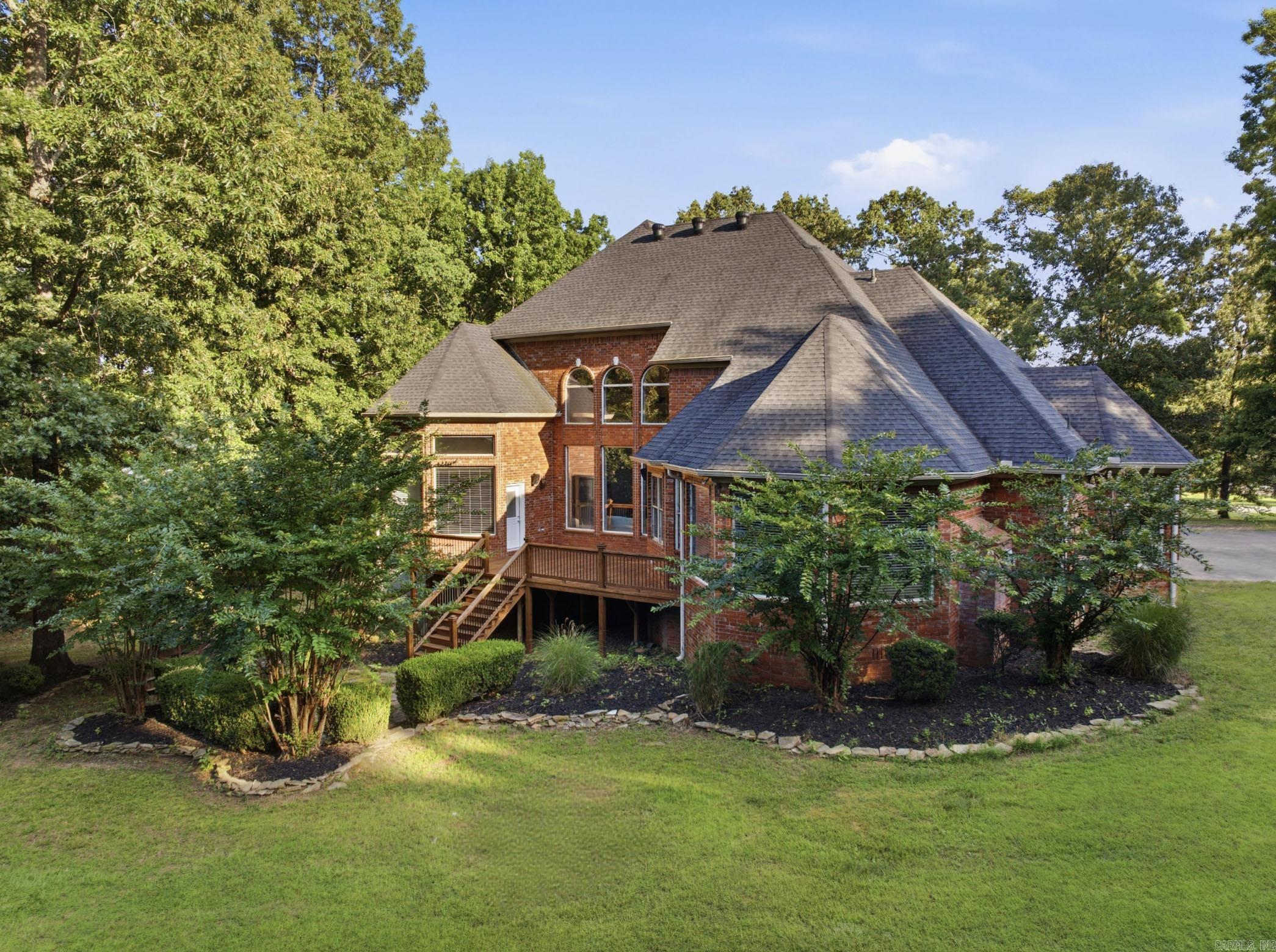 THE HILLS - Residential