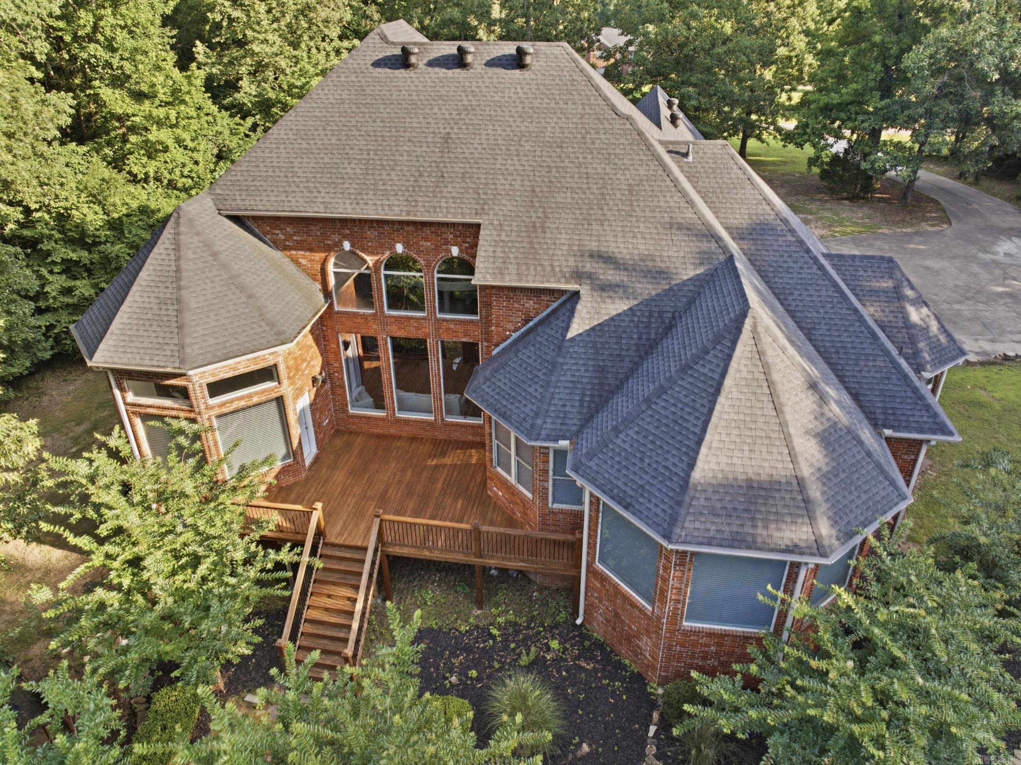 THE HILLS - Residential