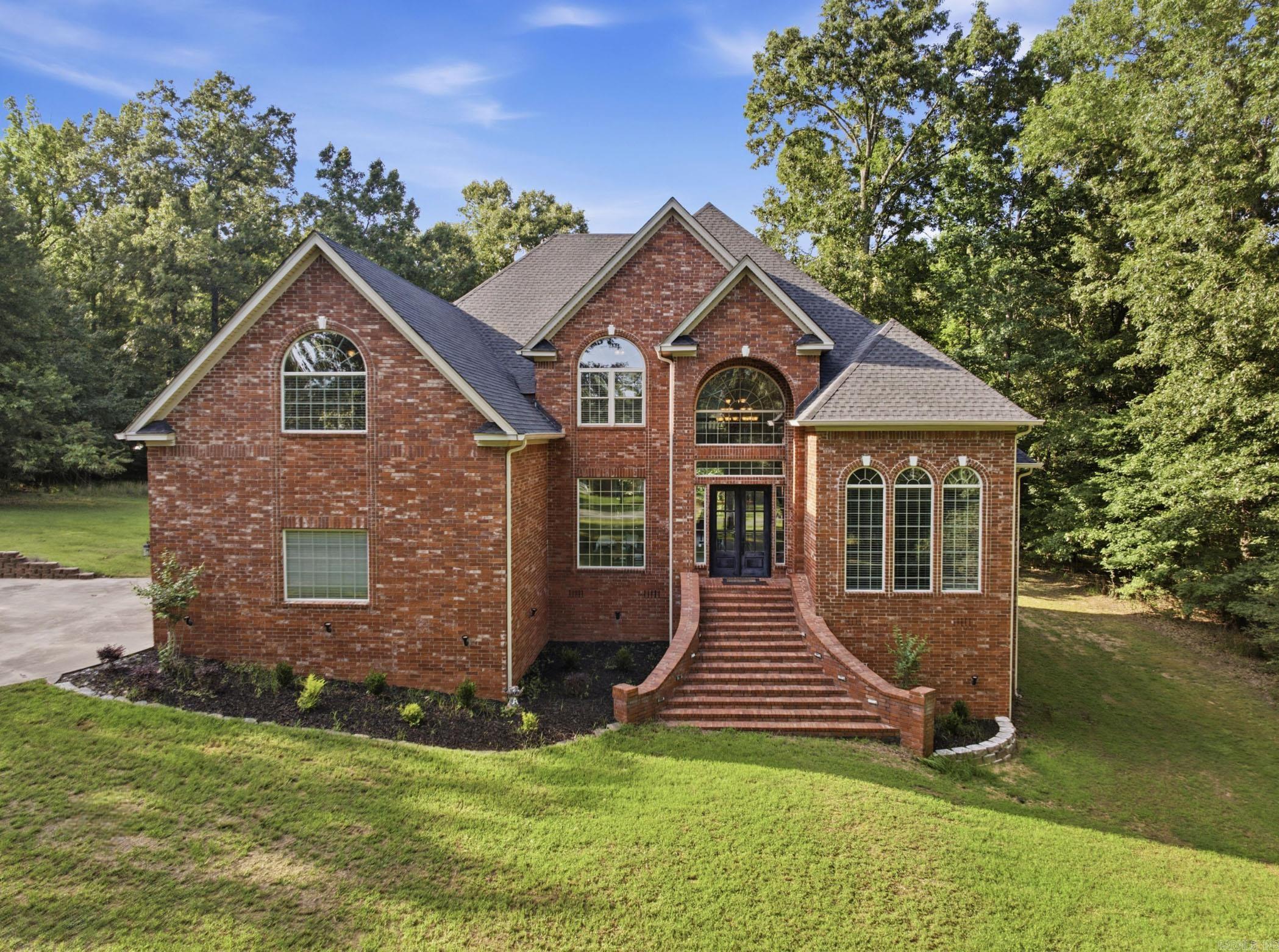 THE HILLS - Residential