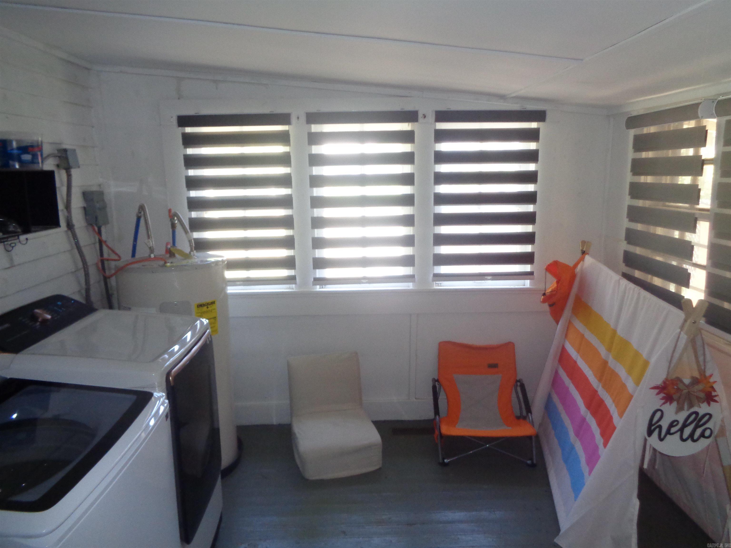 Weldon E Wrights - Residential