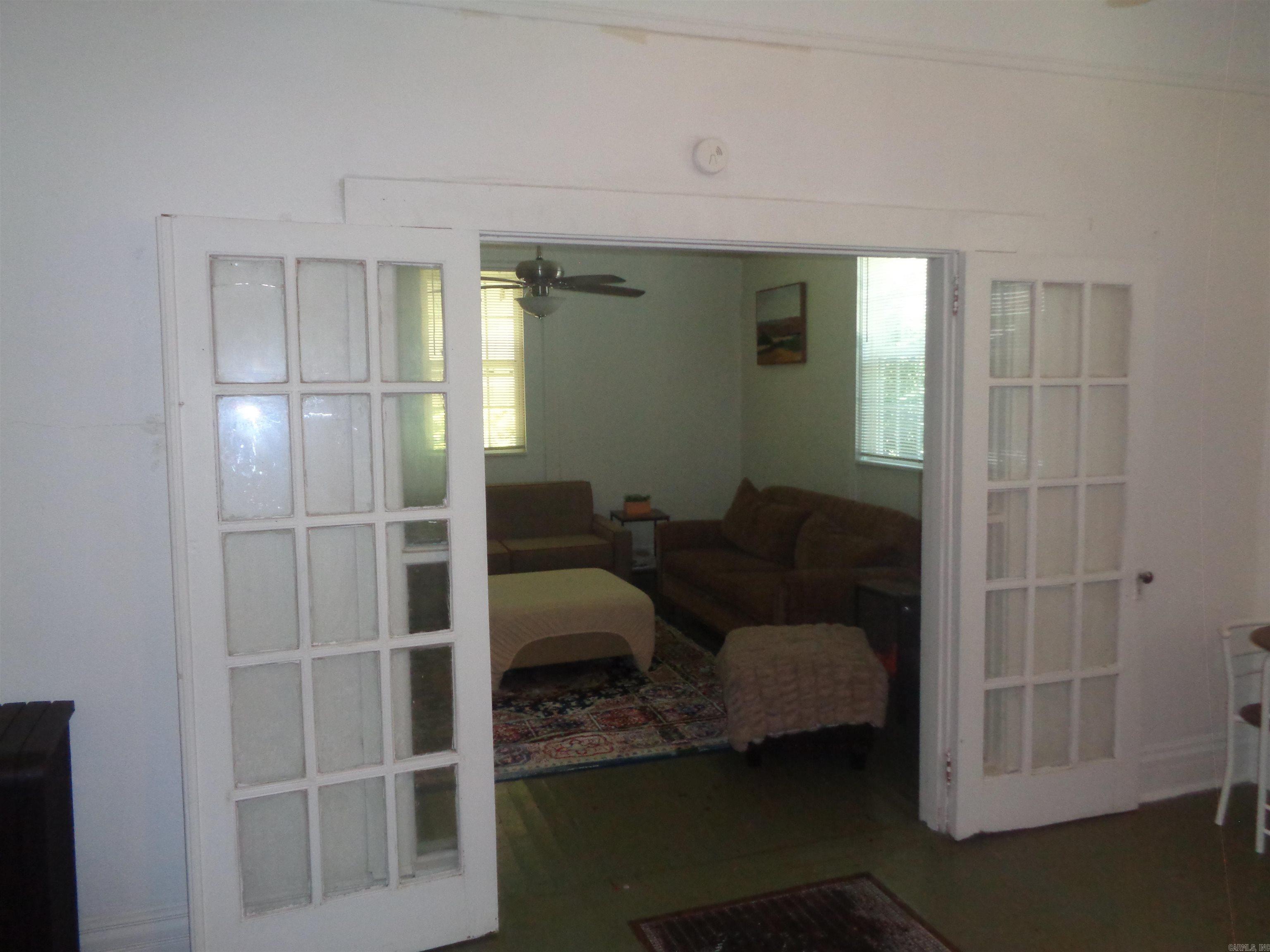 Weldon E Wrights - Residential