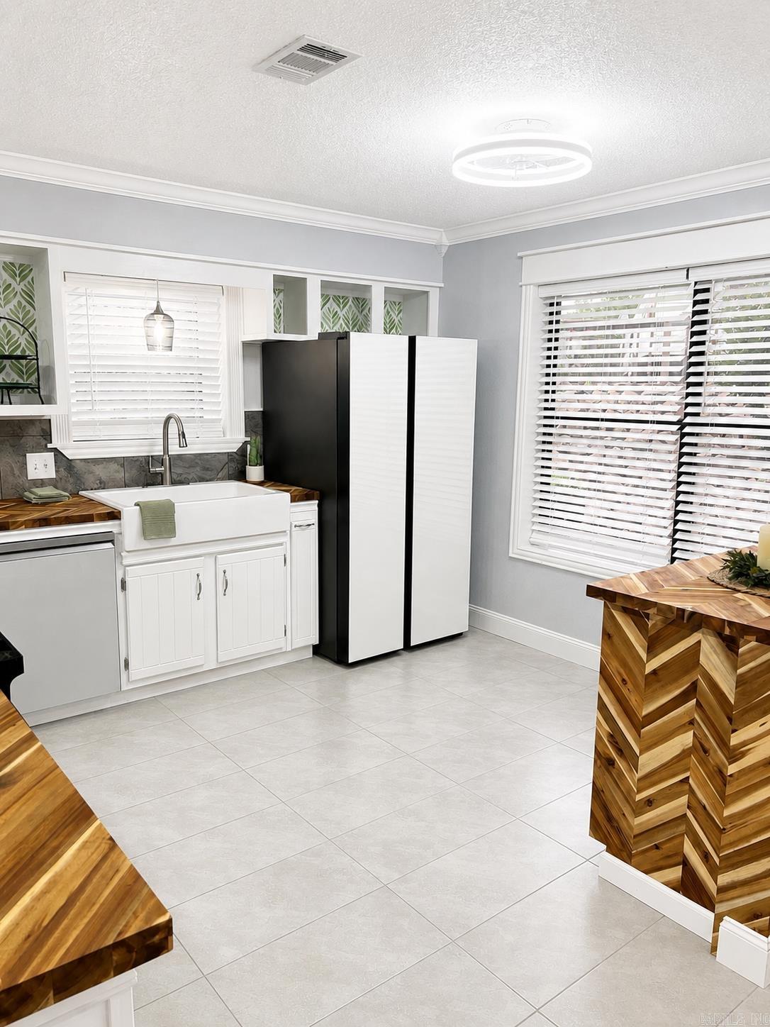 HARBOR EAST CONDO - Residential