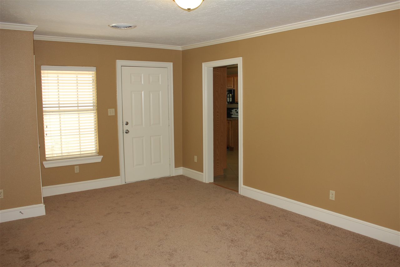 ANGEL CROSSING - Residential