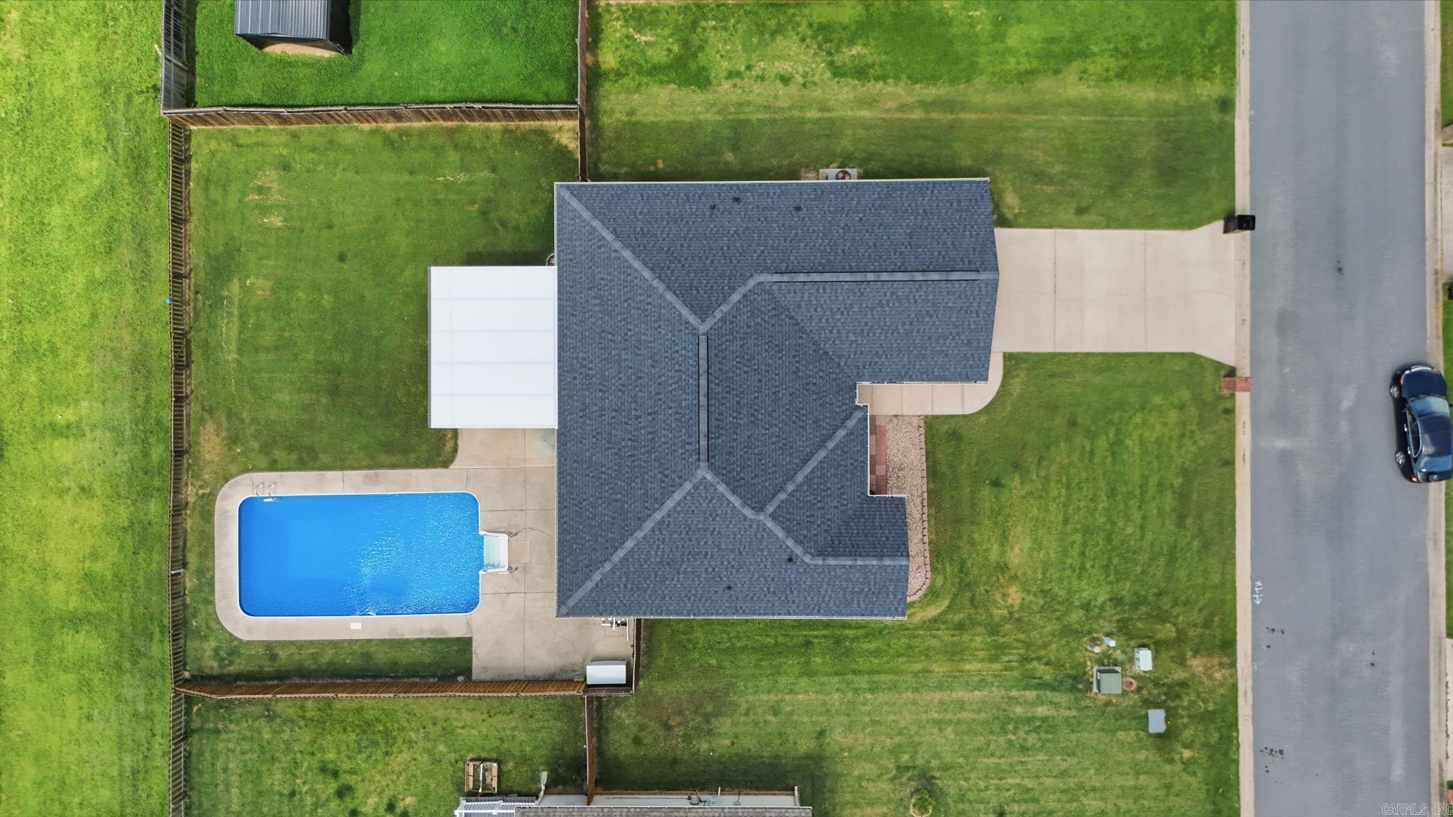 WILLOW LAKE - Residential
