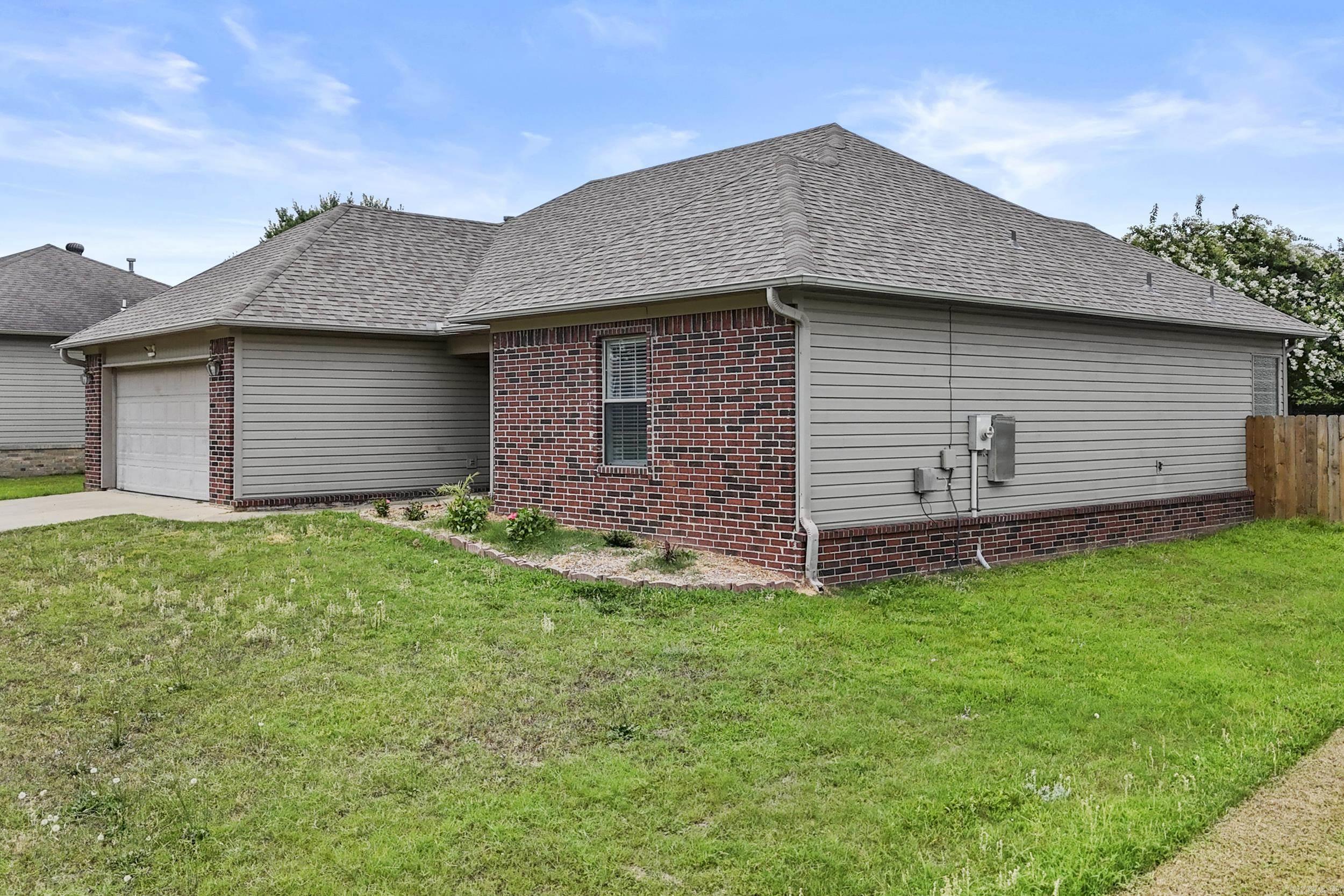 BLOOMING RIDGE - Residential
