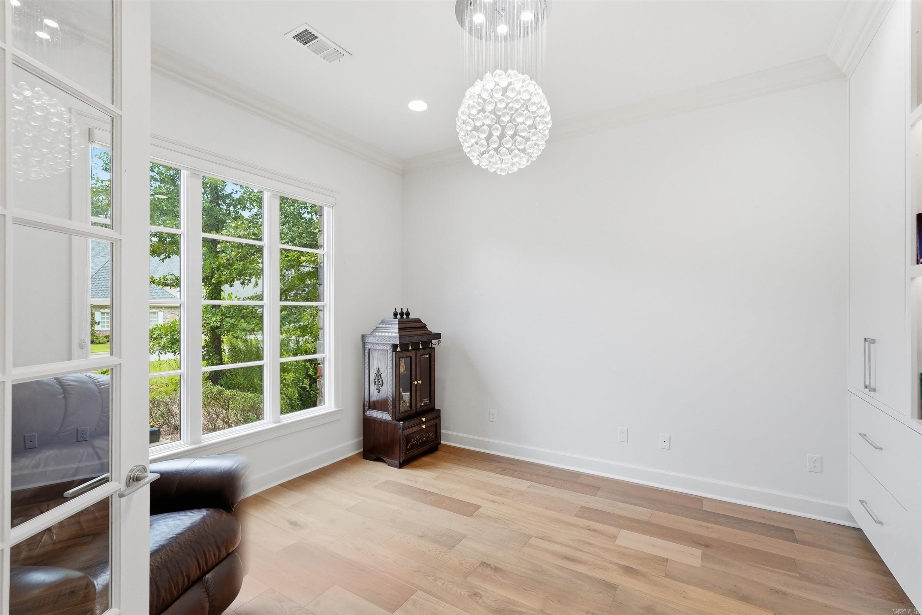 CHENAL VALLEY HALLEN COURT - Residential