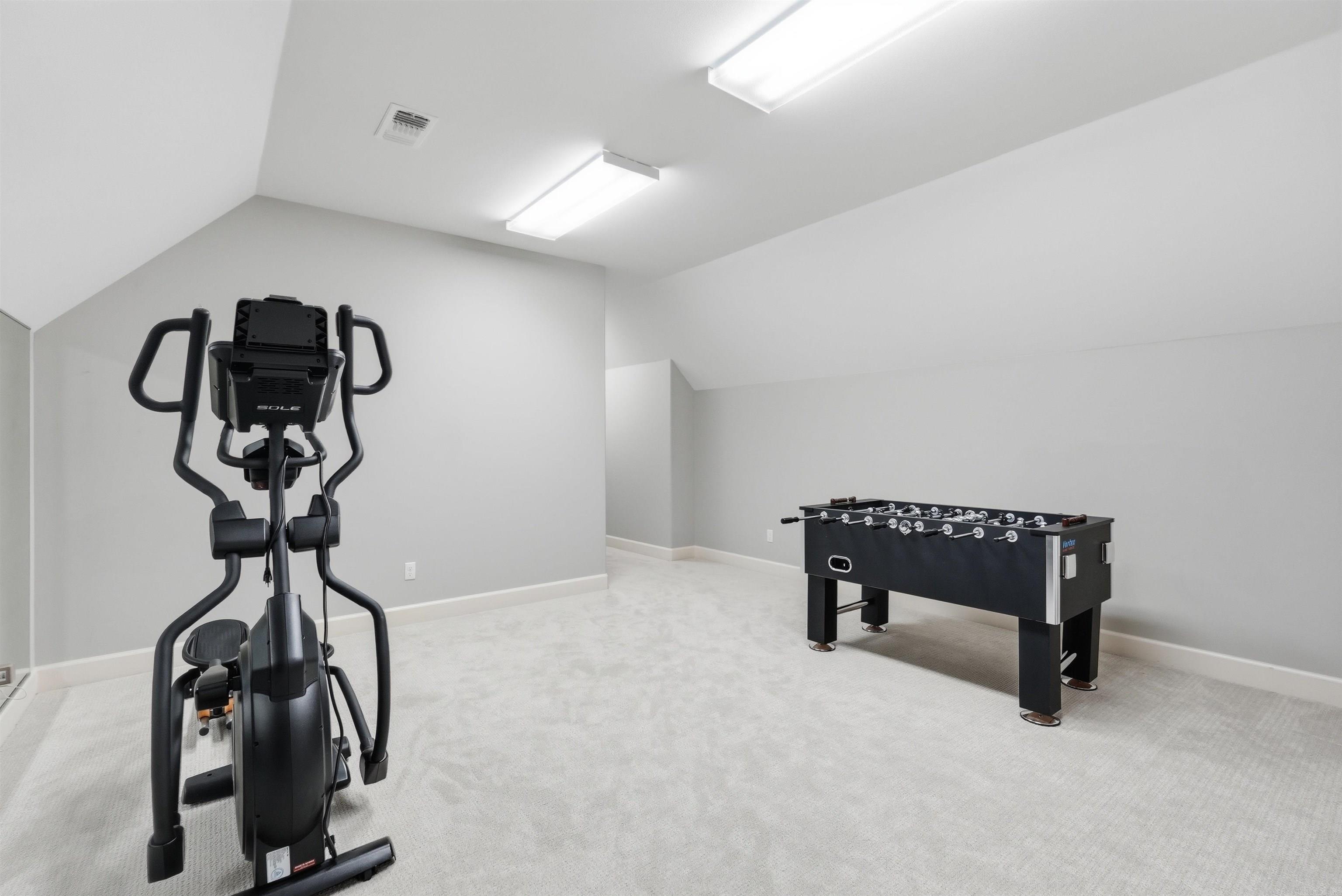 CHENAL VALLEY HALLEN COURT - Residential