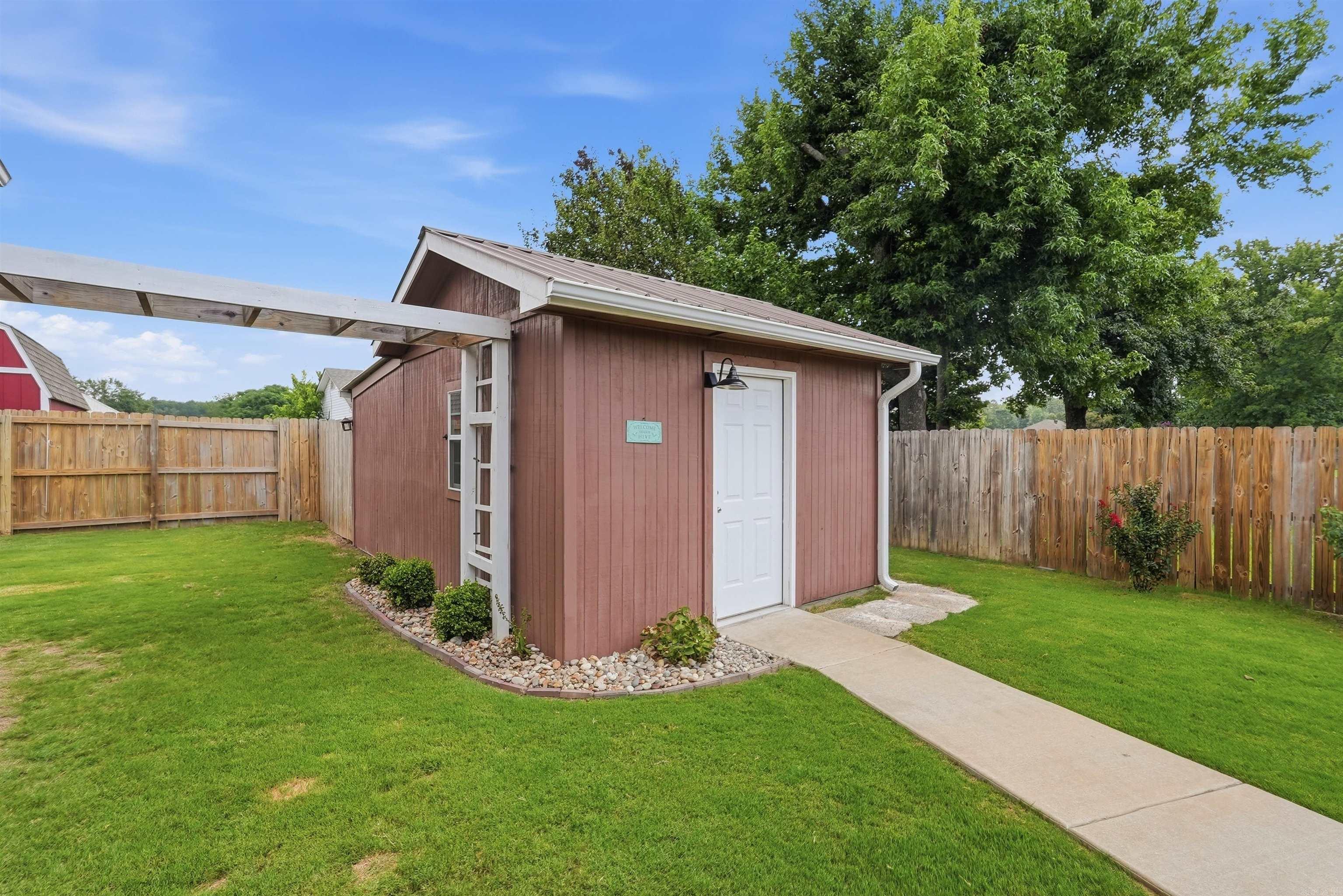 THE WILLOWS - Residential
