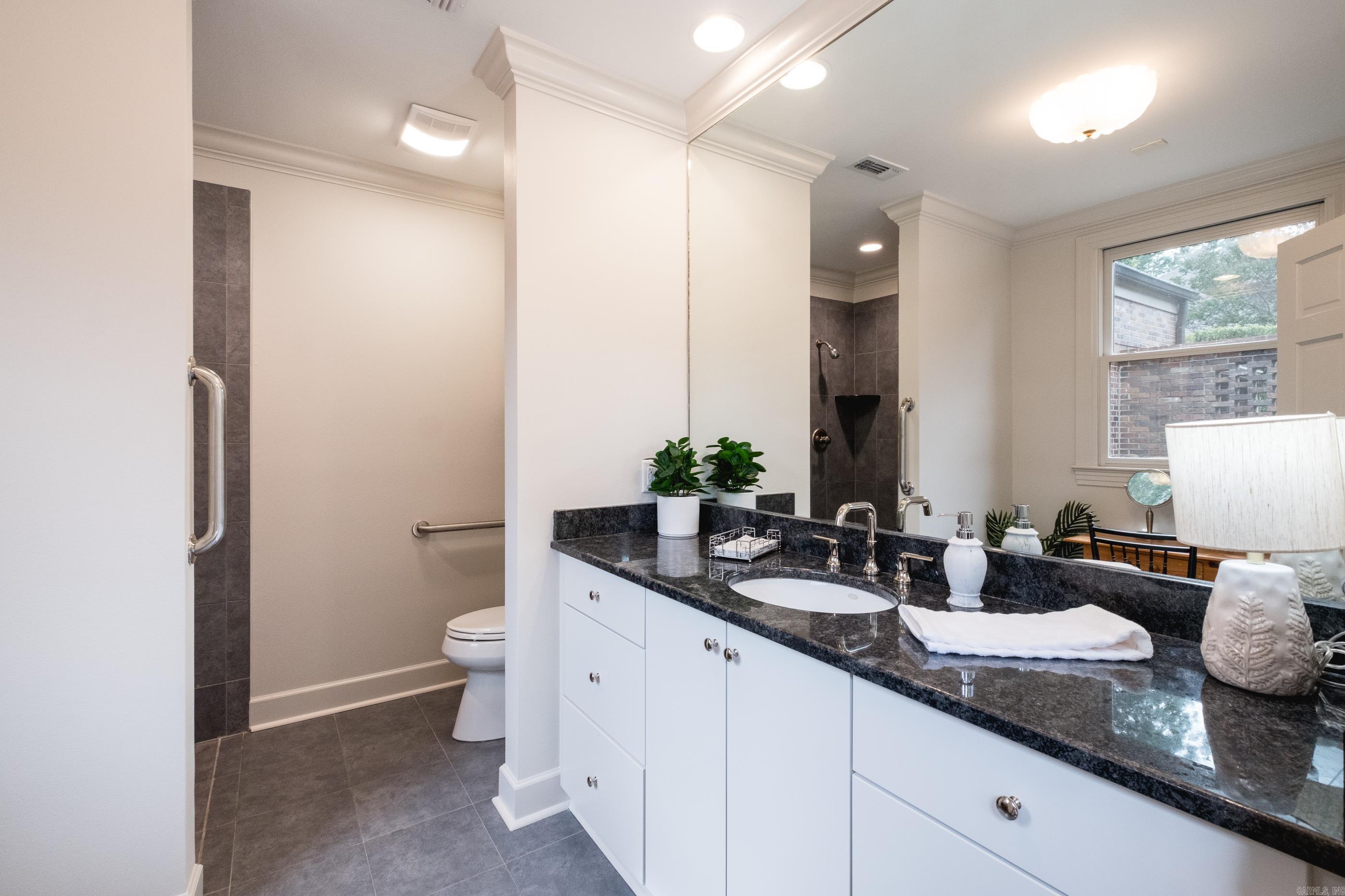 RIVERBEND HPR - Residential
