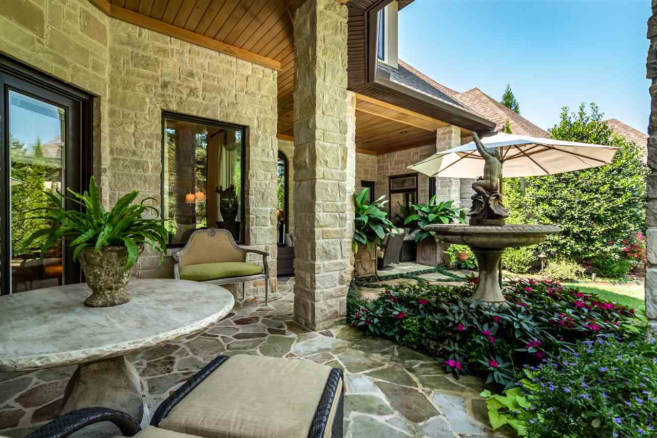 CHENAL VALLEY SOLOGNE CIRCLE - Residential