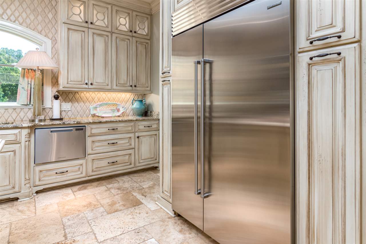 CHENAL VALLEY SOLOGNE CIRCLE - Residential