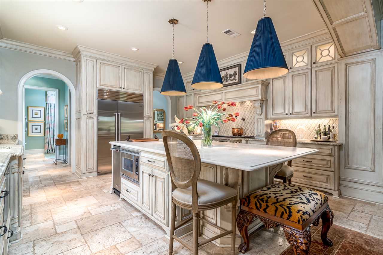 CHENAL VALLEY SOLOGNE CIRCLE - Residential