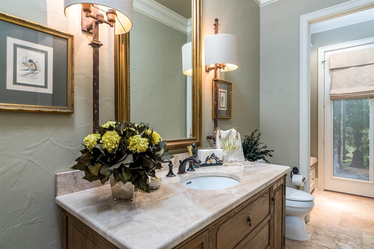 CHENAL VALLEY SOLOGNE CIRCLE - Residential