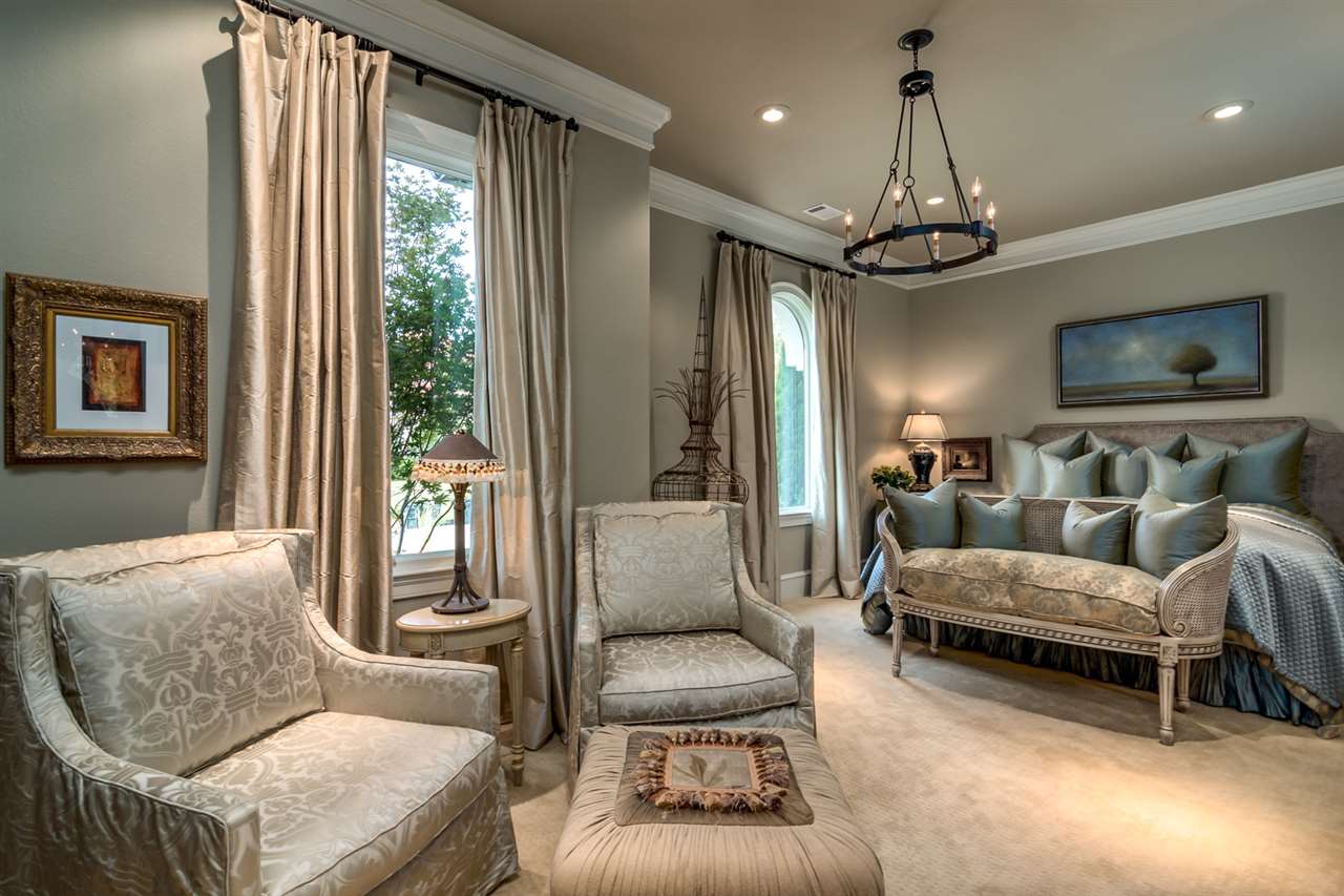 CHENAL VALLEY SOLOGNE CIRCLE - Residential