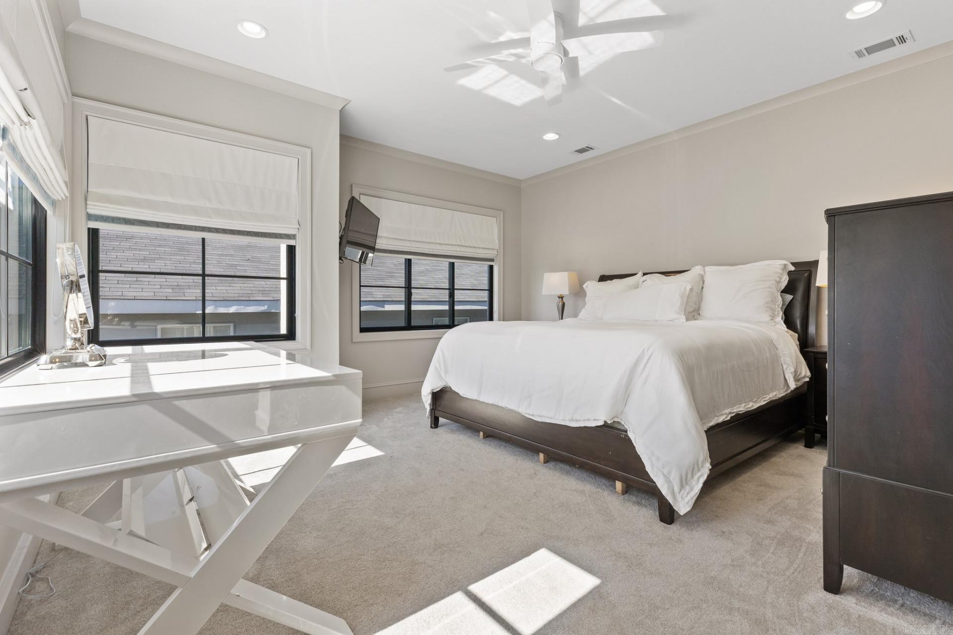 FOREST HEIGHTS PLACE - Residential